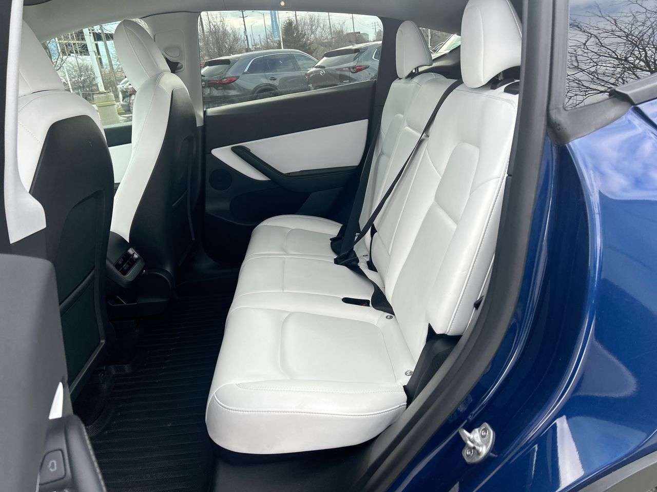 Tesla Model Y  2022