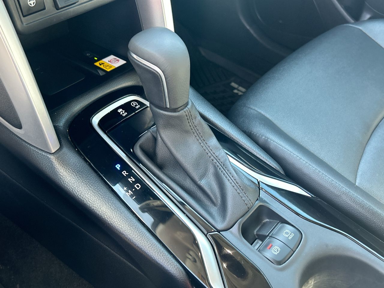 2023 Toyota COROLLA CROSS in Scarborough, Ontario