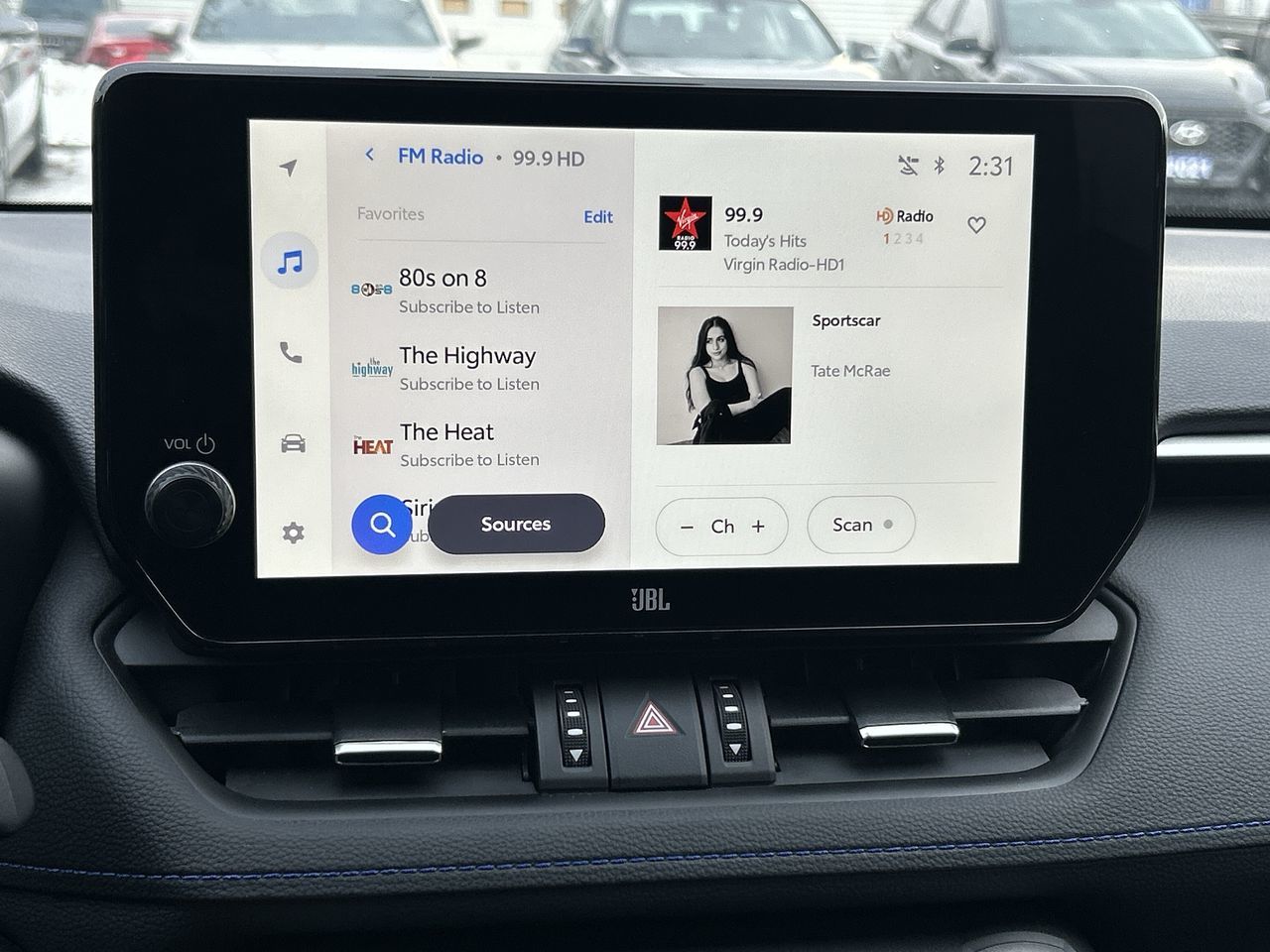 Toyota RAV4 Hybrid  2024 à Scarborough, Ontario