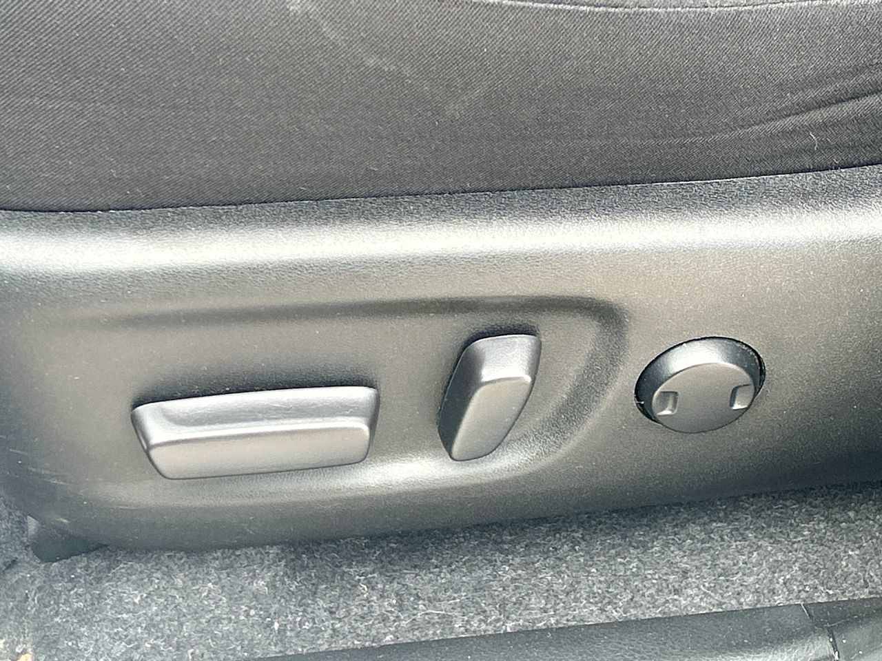 2018 Toyota RAV4 in Scarborough, Ontario