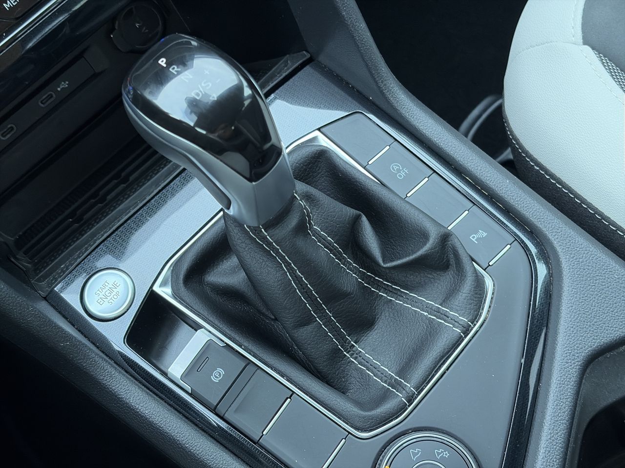Volkswagen Taos  2026