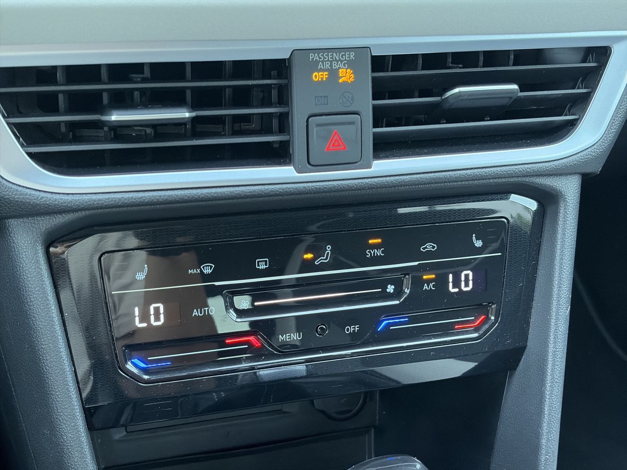 Volkswagen Taos  2026