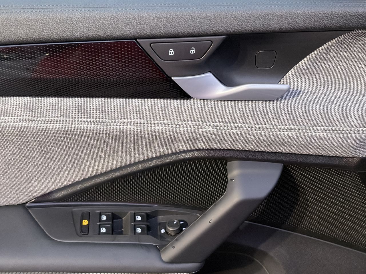 Volkswagen Tiguan  2026