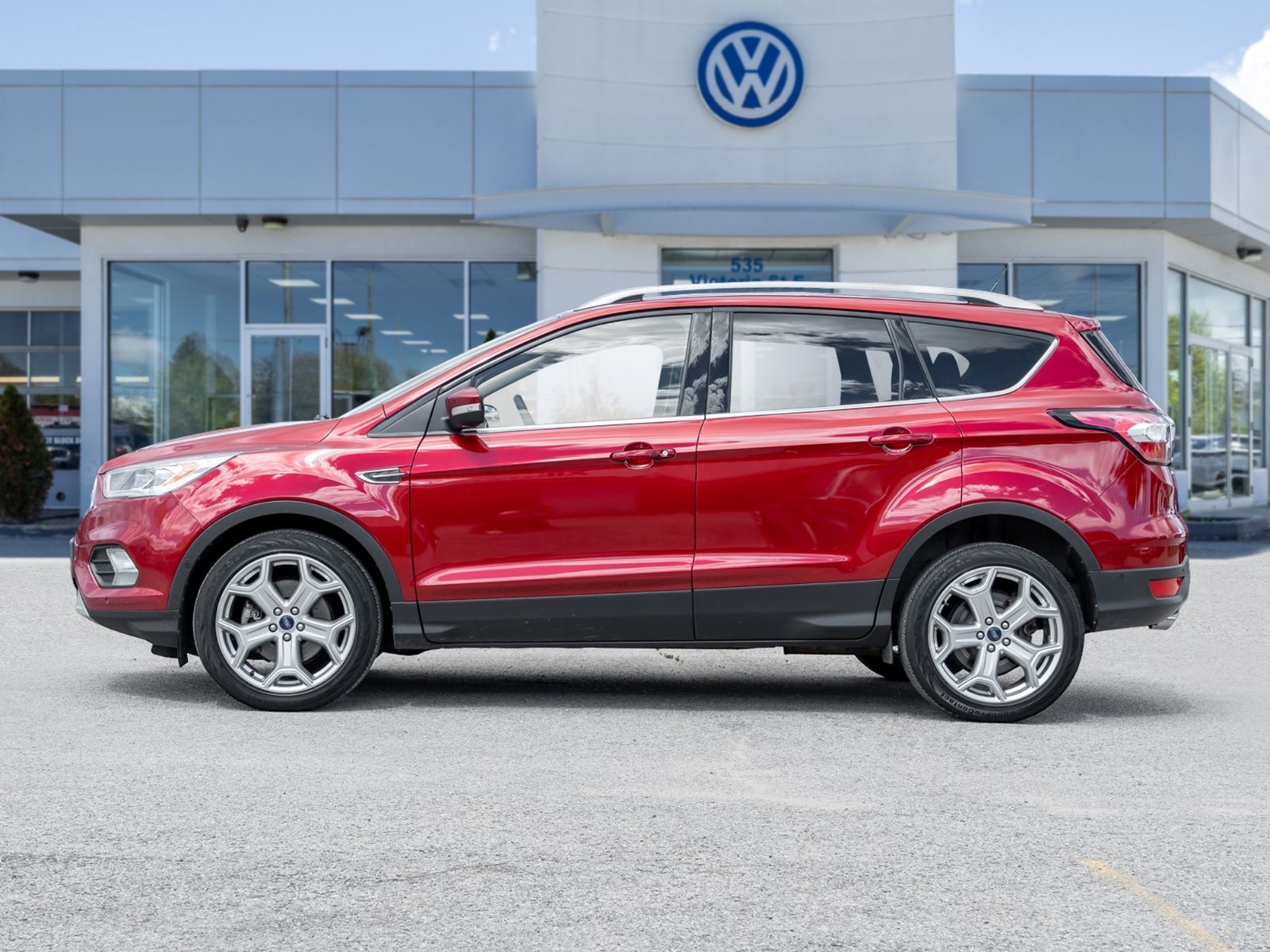 Photo 2018 Ford Escape Titanium #4