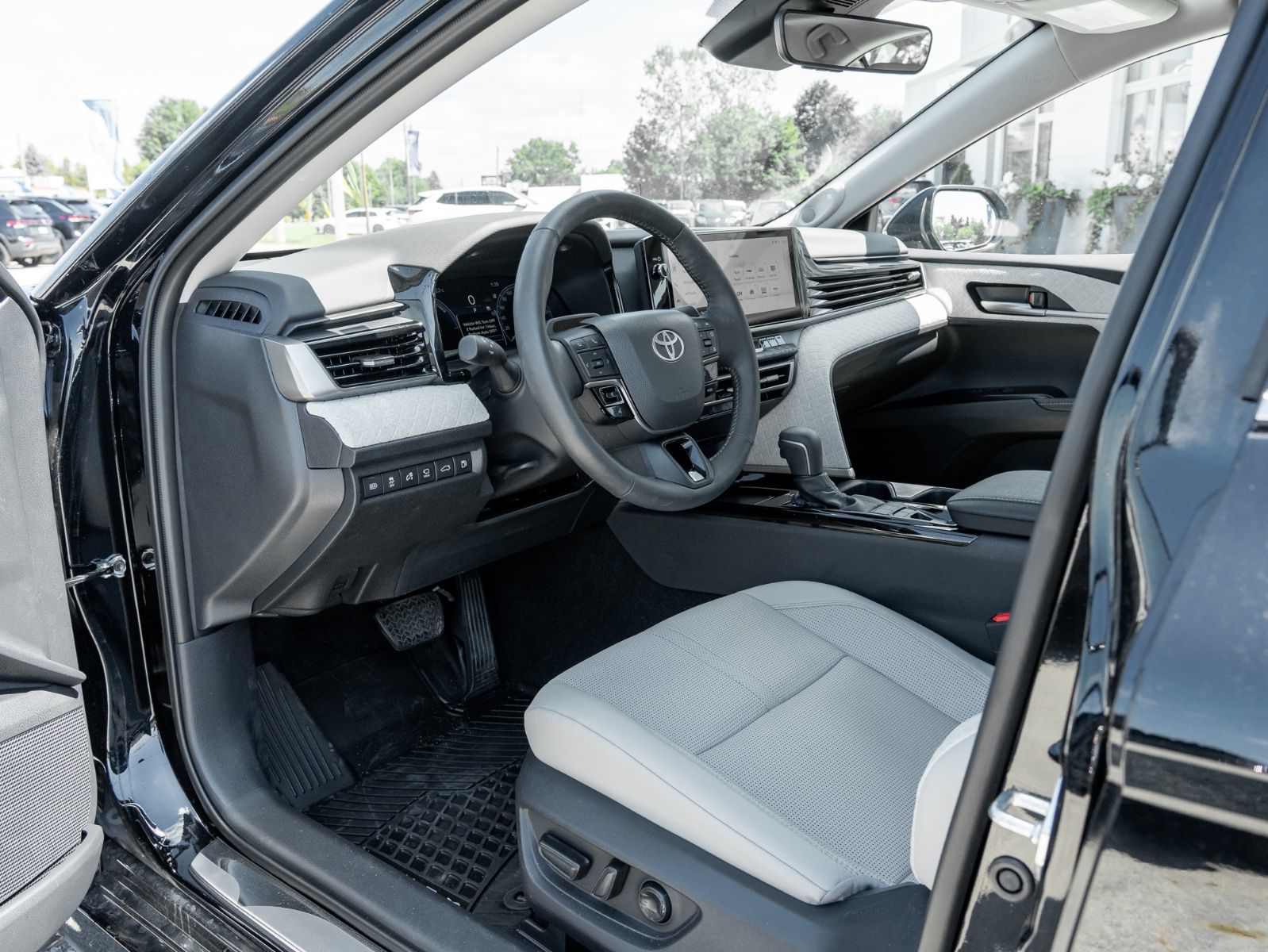 Photo 2026 Toyota Camry XLE #7