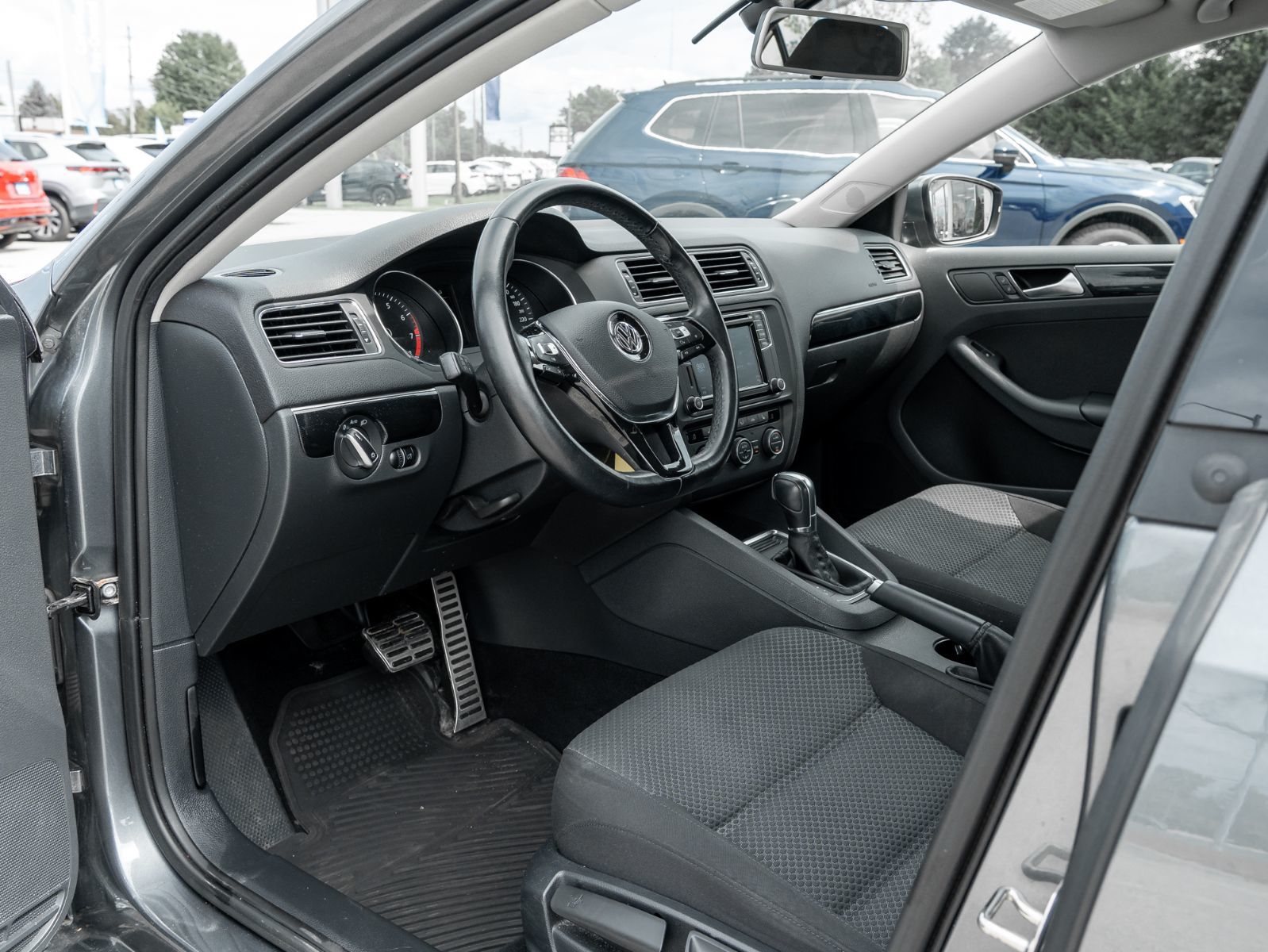 Photo 2016 Volkswagen Jetta Sedan 1.8T Sport #7