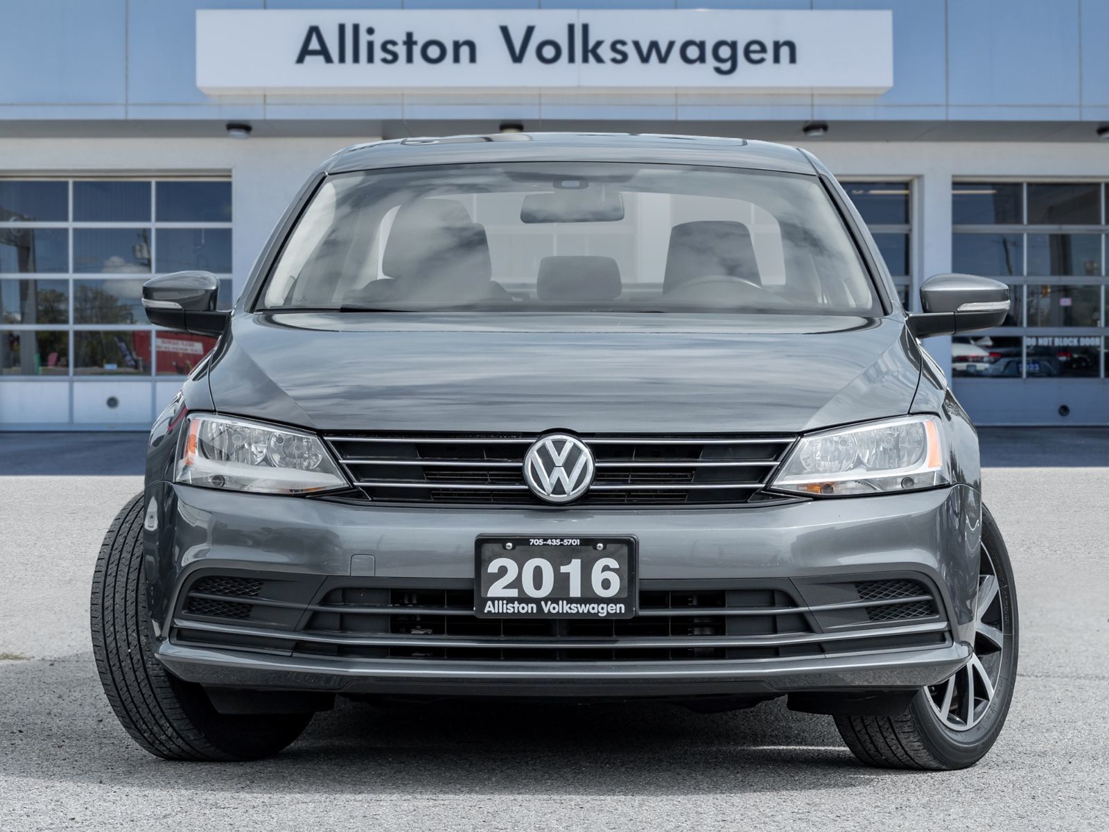 Photo 2016 Volkswagen Jetta Sedan 1.8T Sport #2