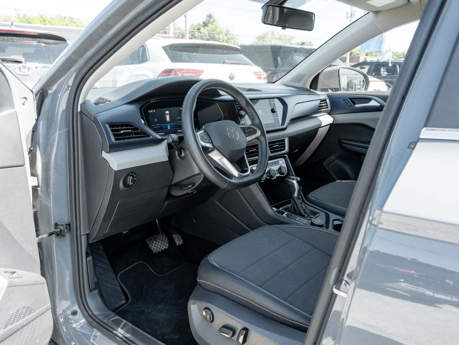 Photo 2022 Volkswagen Taos Comfortline #7