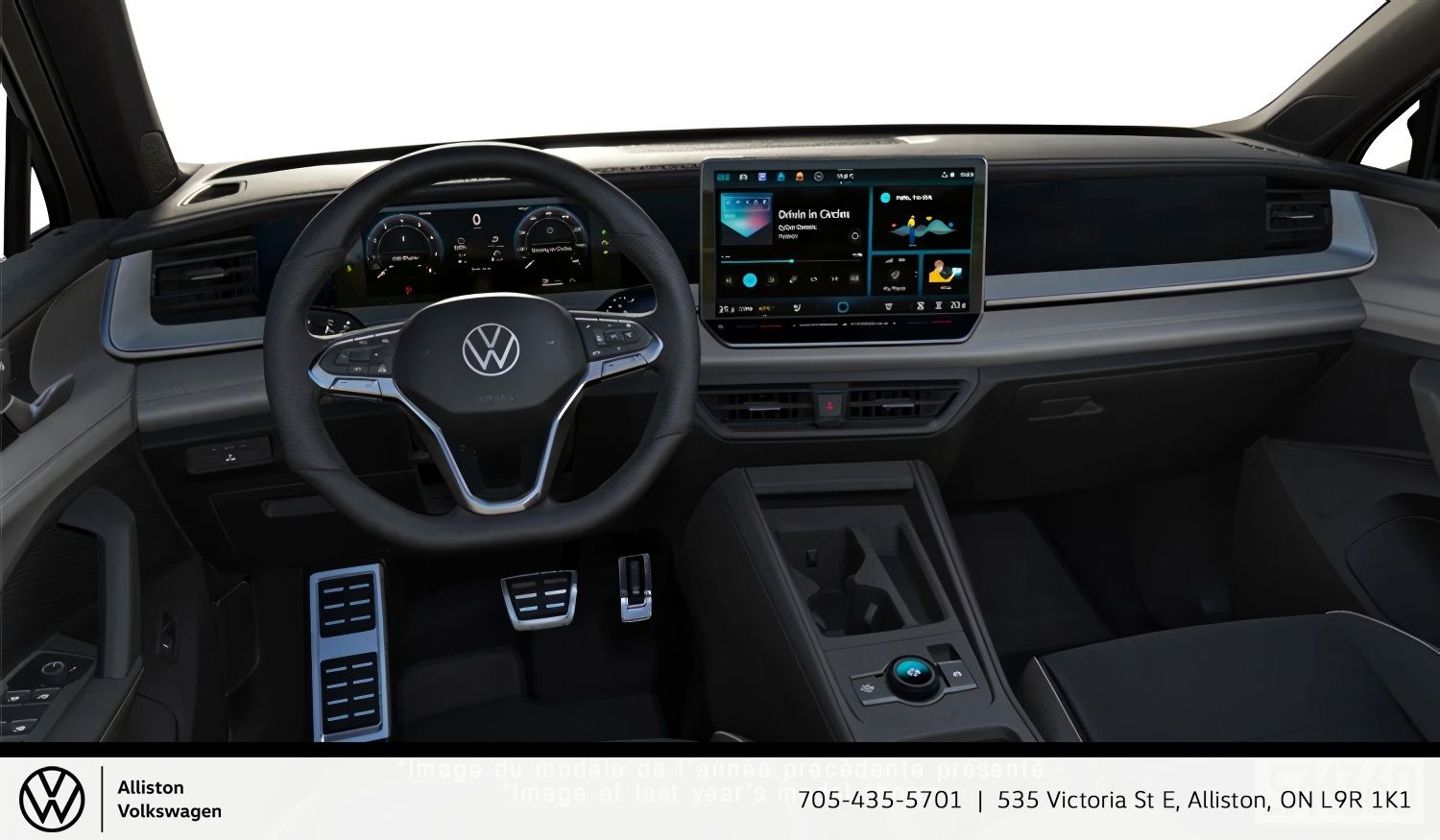 Photo 2026 Volkswagen Tiguan Comfortline R-Line Black Edition 4MOTION #5