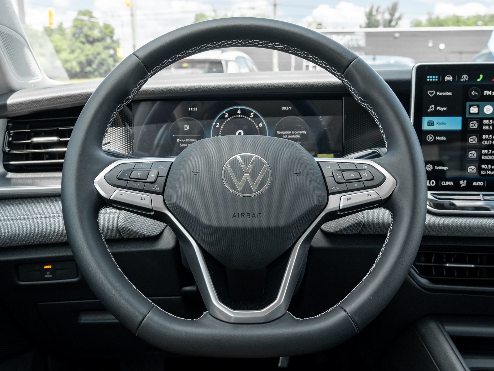 Photo 2026 Volkswagen Tiguan Trendline #8