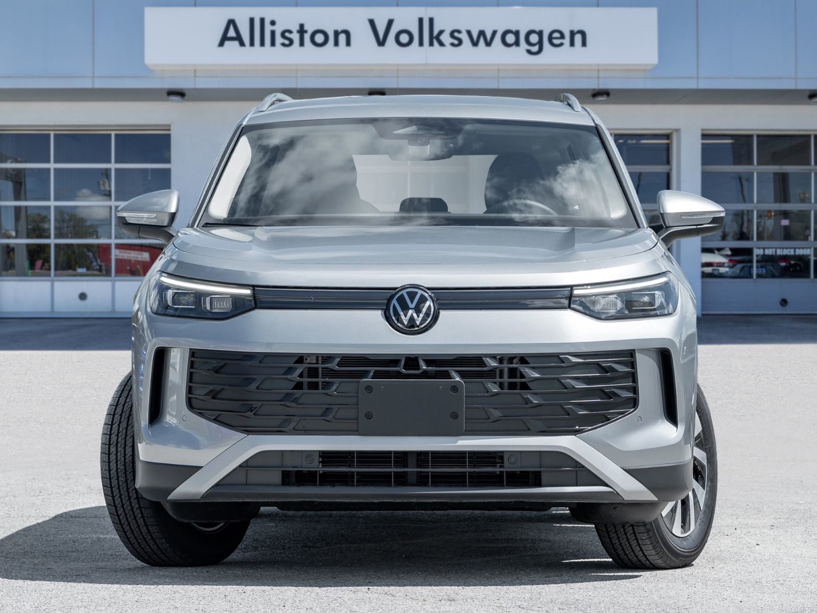 Photo 2026 Volkswagen Tiguan Trendline #2