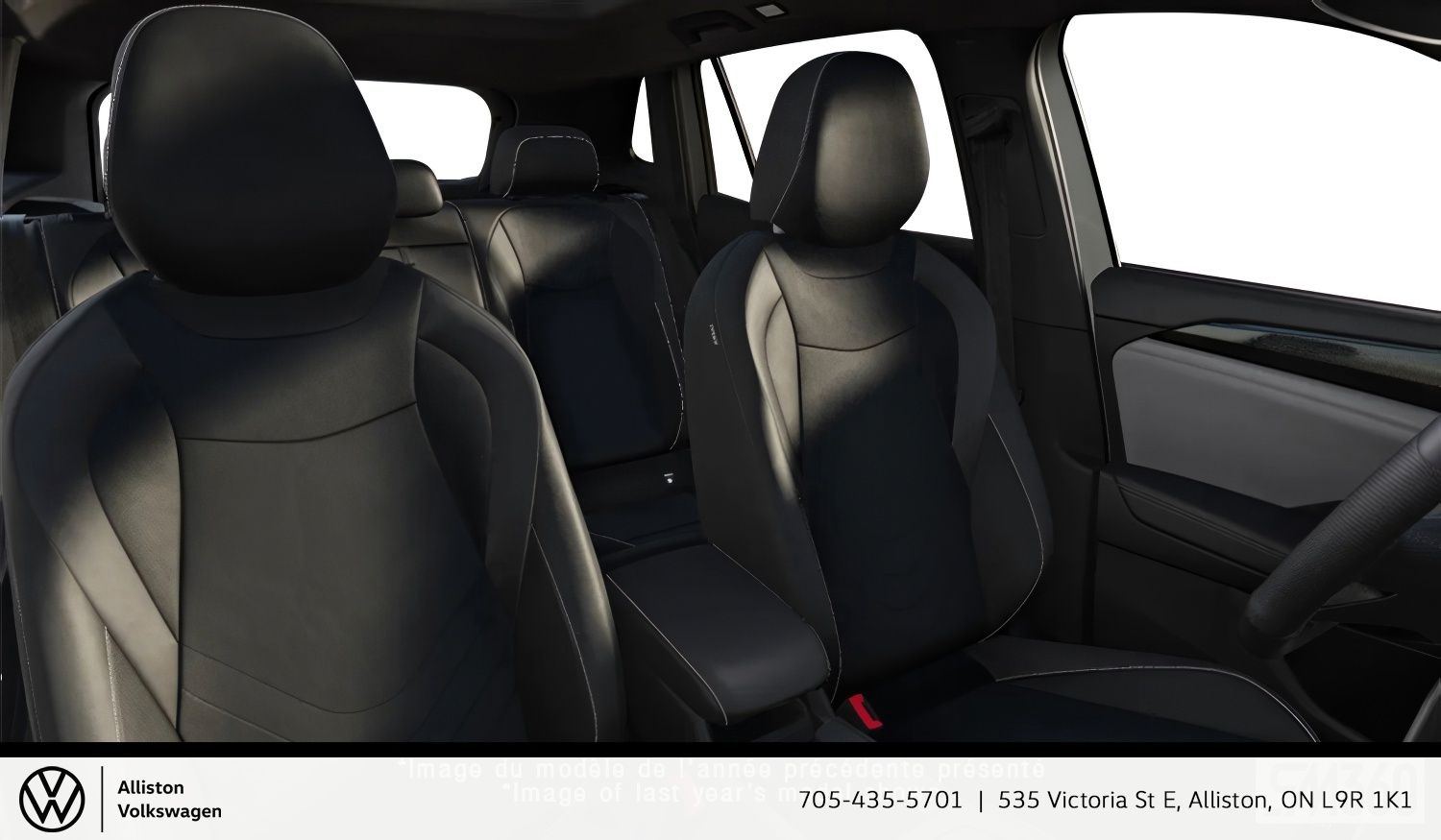 Photo 2026 Volkswagen Tiguan Comfortline R-Line Black Edition 4MOTION #6