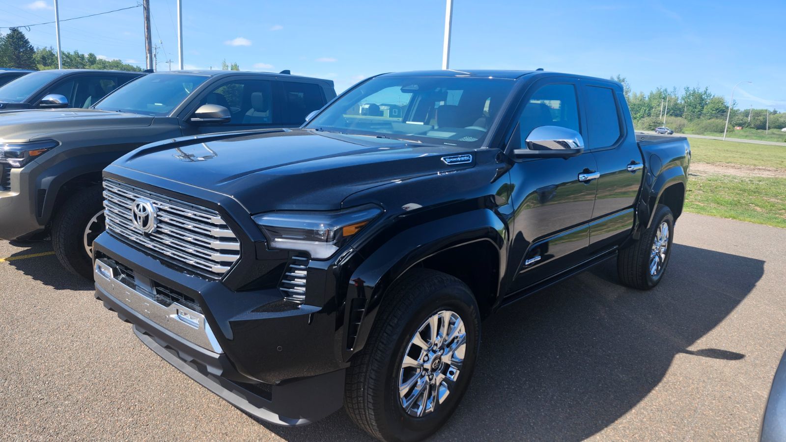 2026 Toyota Tacoma Hybrid Limited