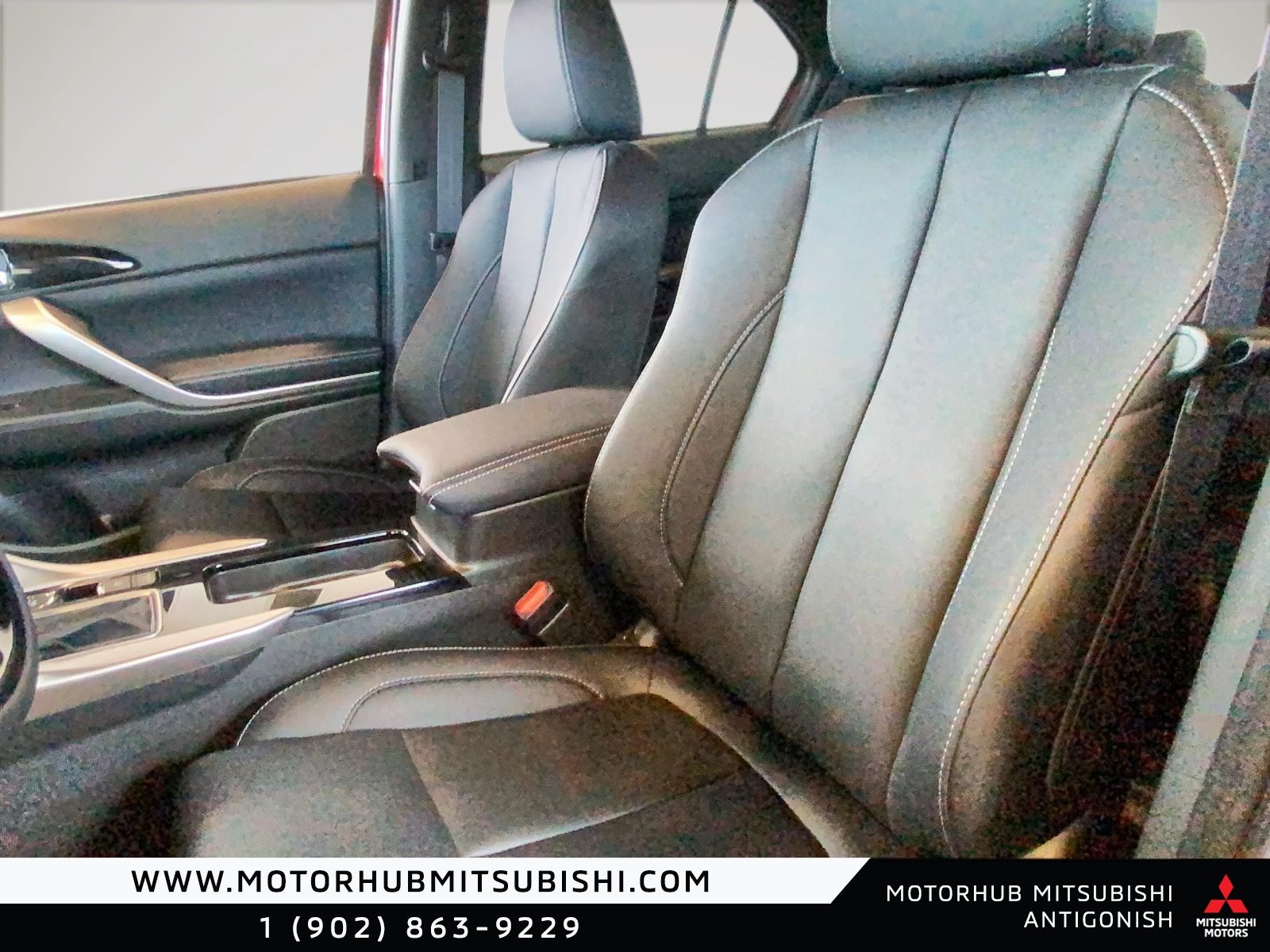 Photo Mitsubishi Eclipse Cross GT S-AWC 2026 #7