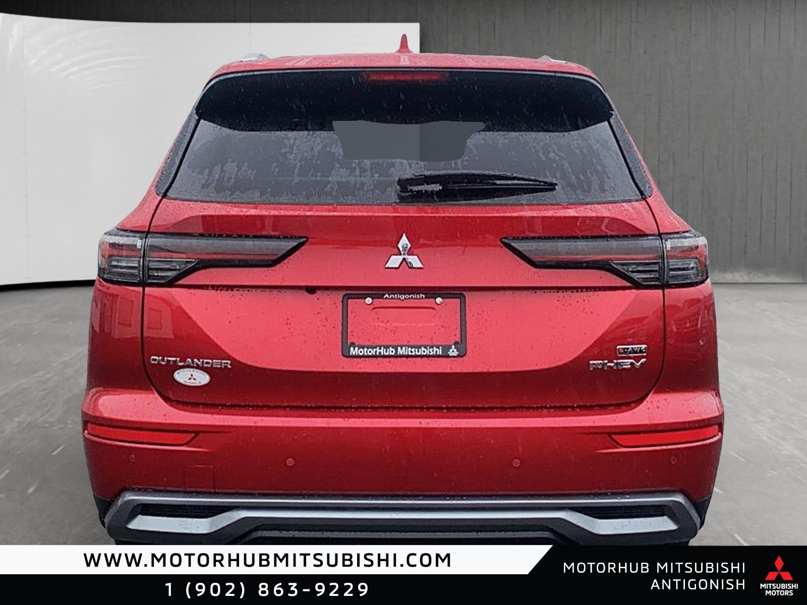 Photo Mitsubishi Outlander Plug-in Hybrid LE S-AWC 2026 #3