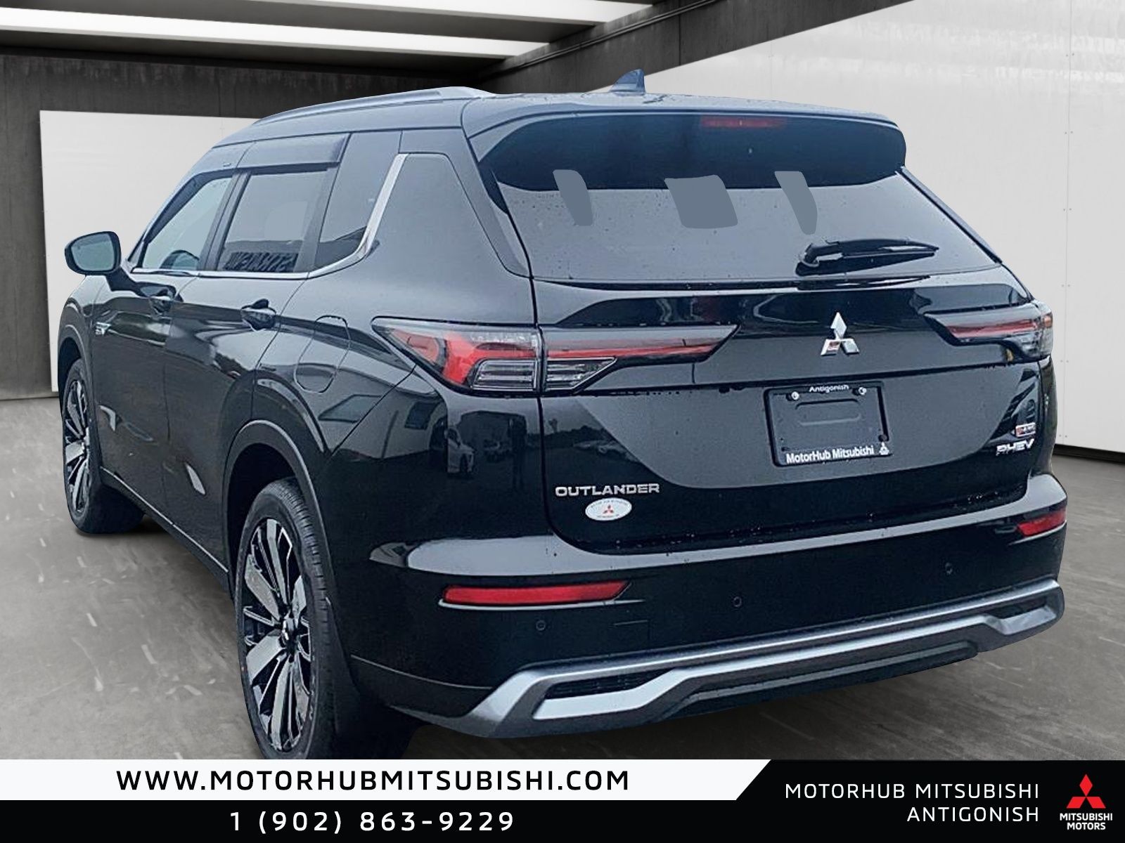 Photo Mitsubishi Outlander Plug-in Hybrid SEL S-AWC 2026 #4