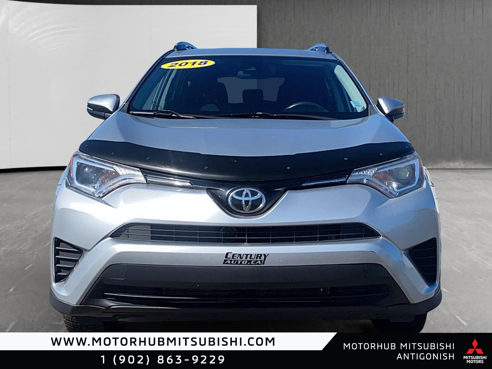 Photo 2018 Toyota RAV4 LE #2