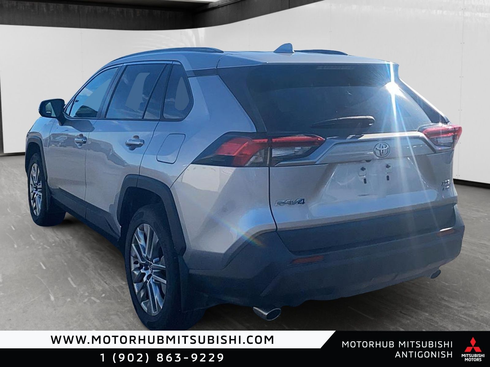 Photo Toyota RAV4 XLE 2021 #4