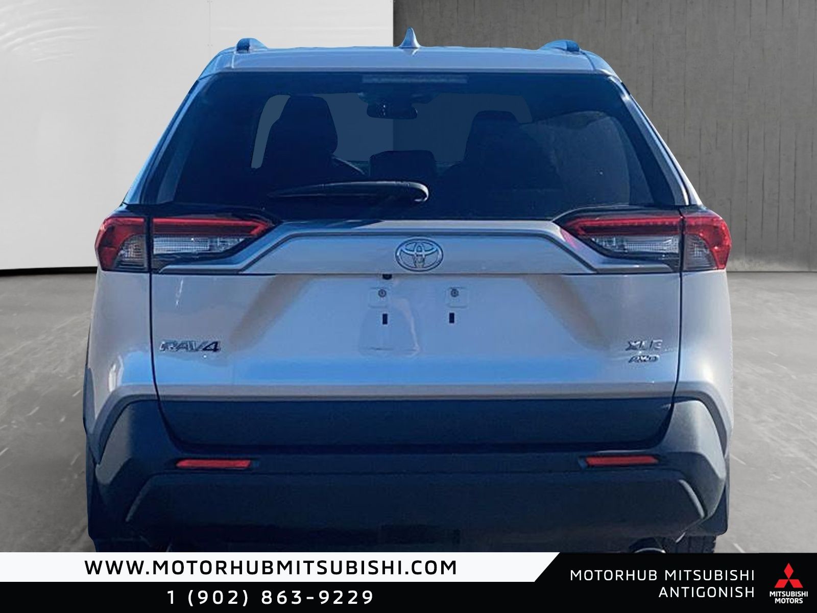Photo Toyota RAV4 XLE 2021 #5