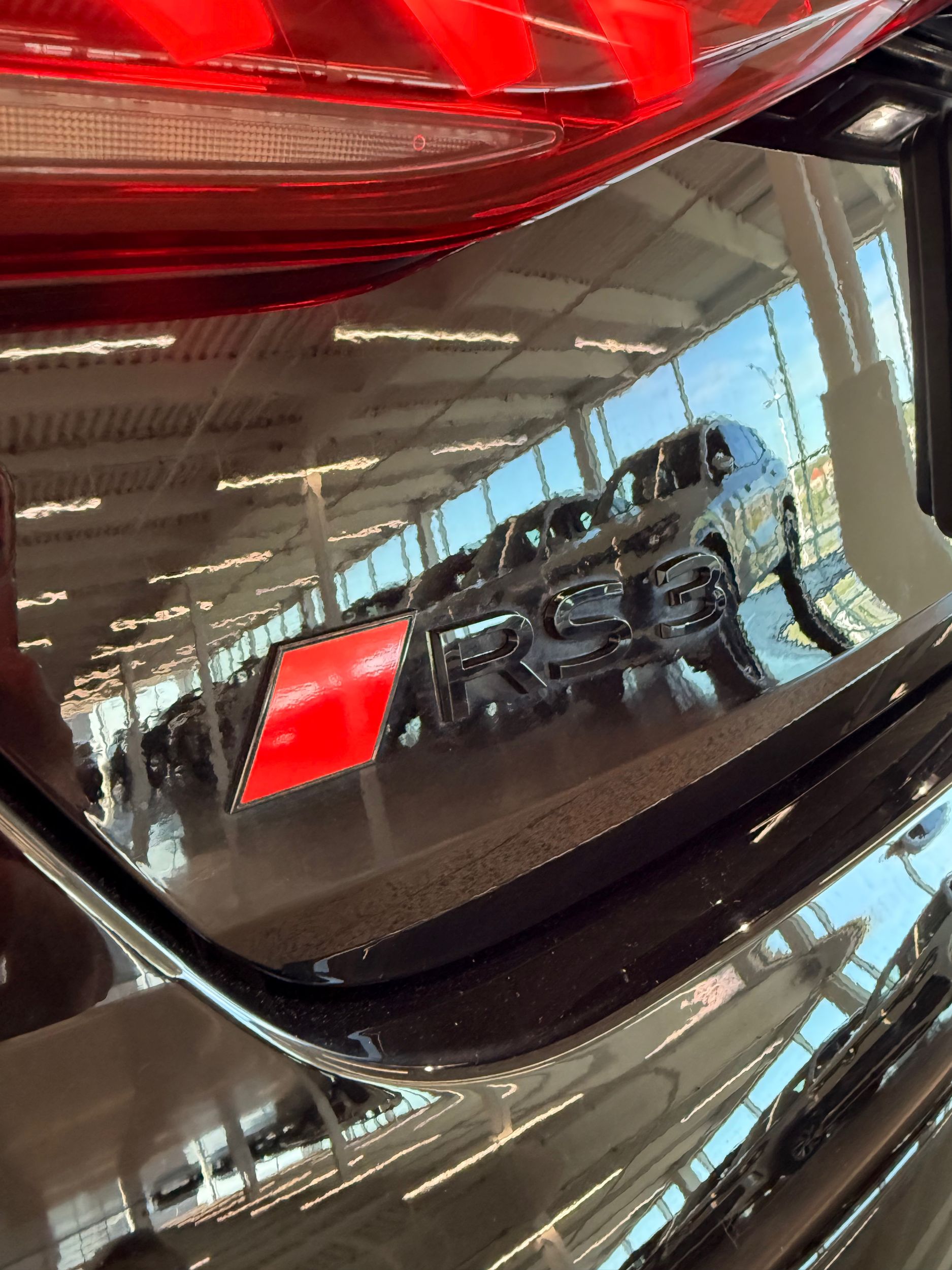 Photo 2025 Audi RS 3 VERT #6