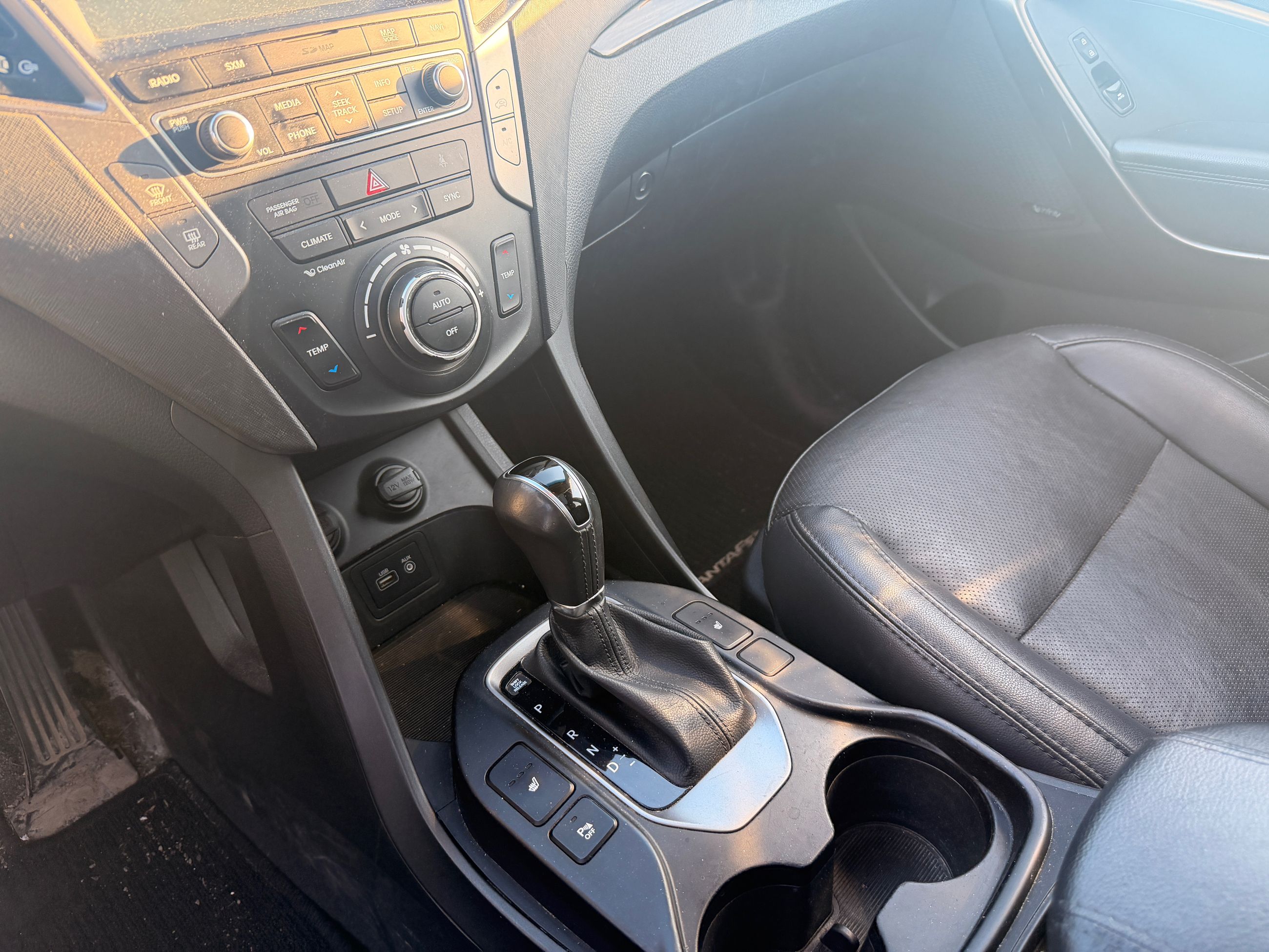 Photo 2017 Hyundai Santa Fe Sport Luxury #6