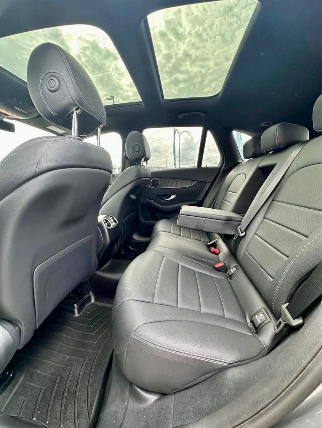 Photo 2022 Mercedes-Benz GLC GLC 300 #6