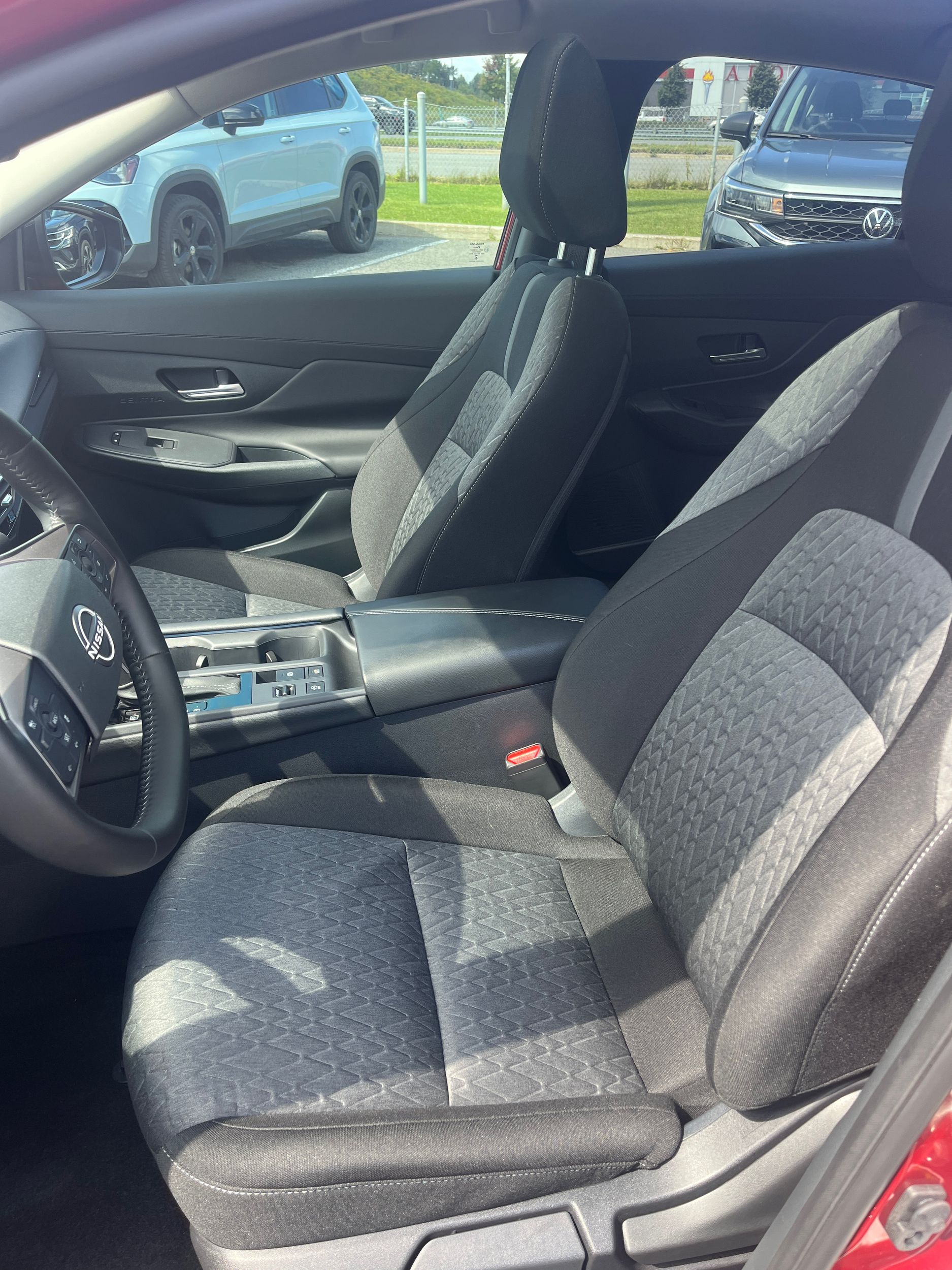 Photo 2026 Nissan Sentra SV #7