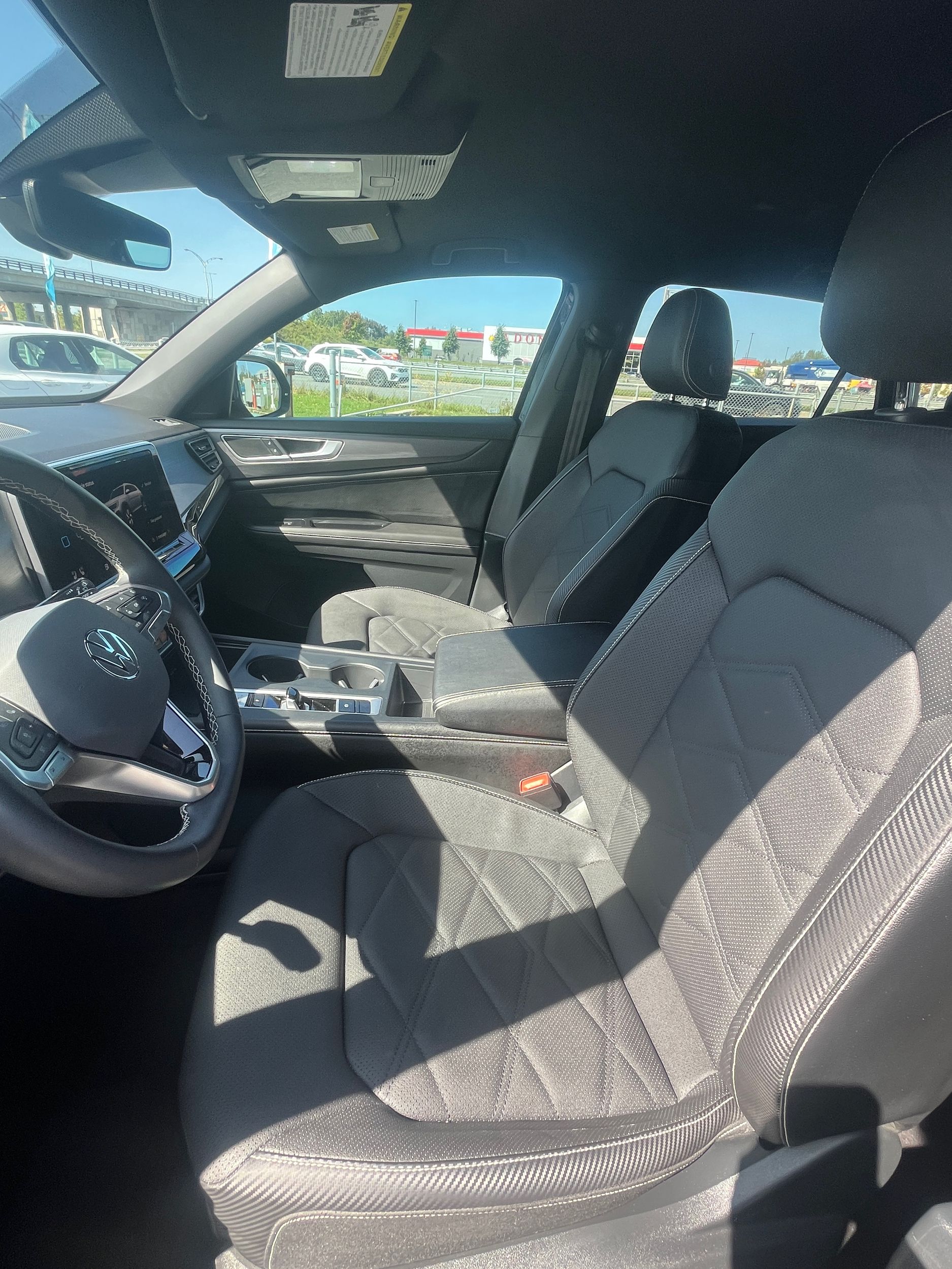Photo 2024 Volkswagen Atlas Cross Sport Comfortline #8