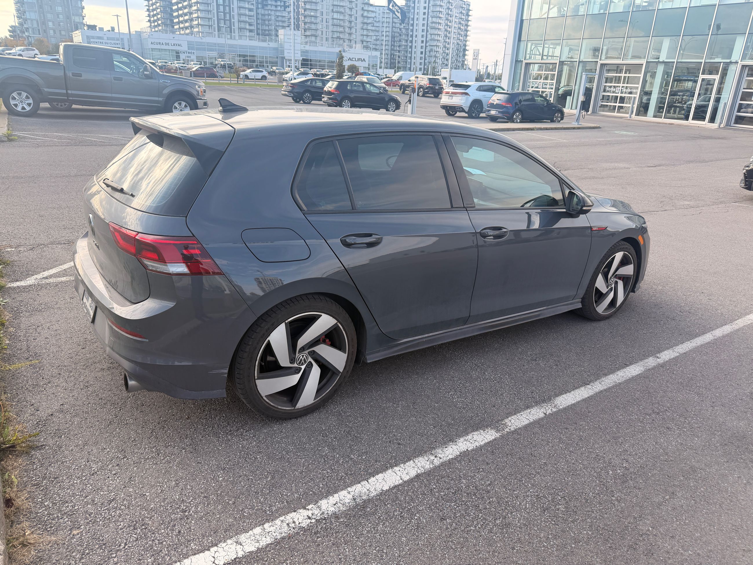 Photo 2023 Volkswagen Golf GTI Autobahn #4