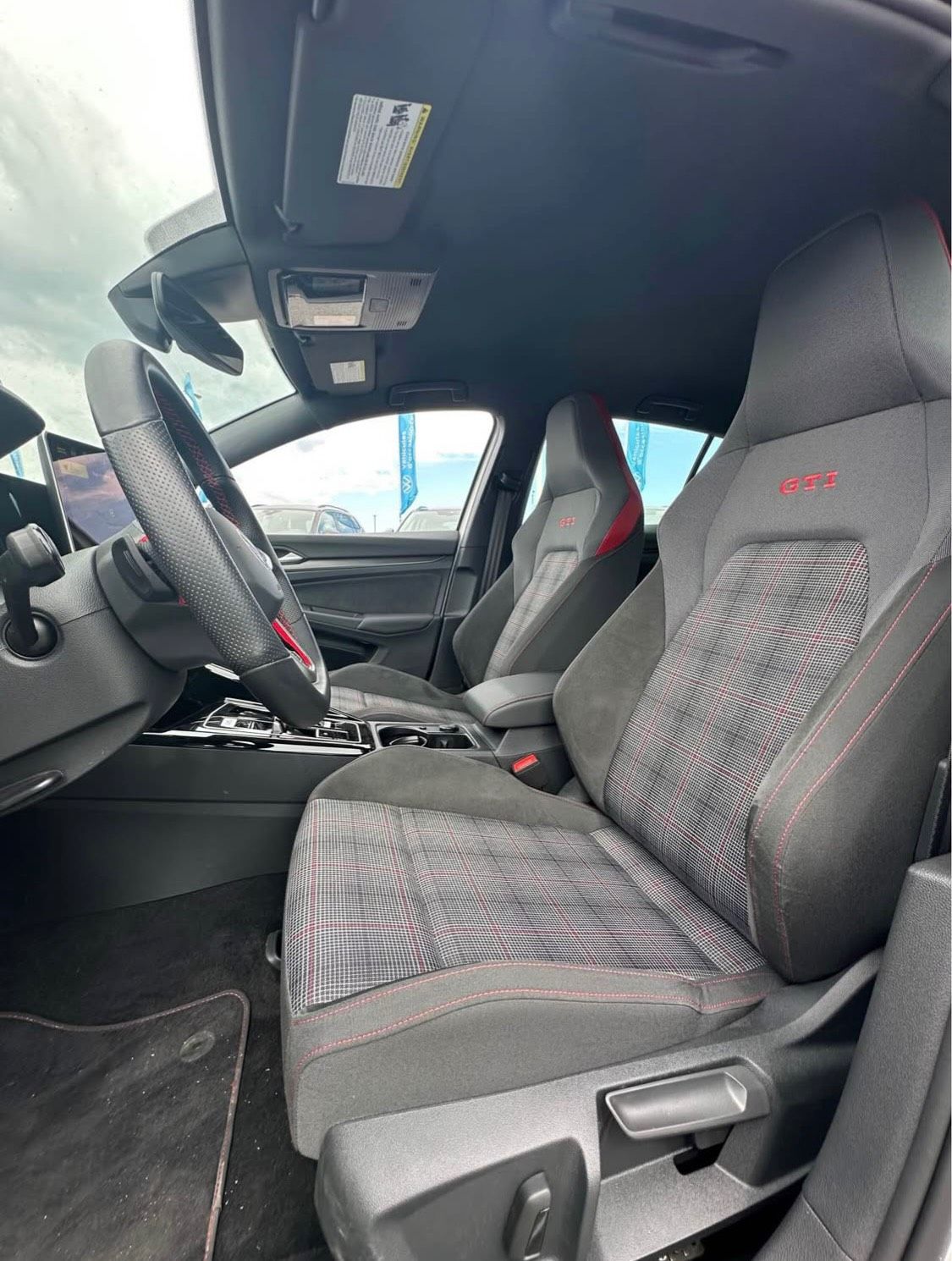Photo 2025 Volkswagen Golf GTI #5