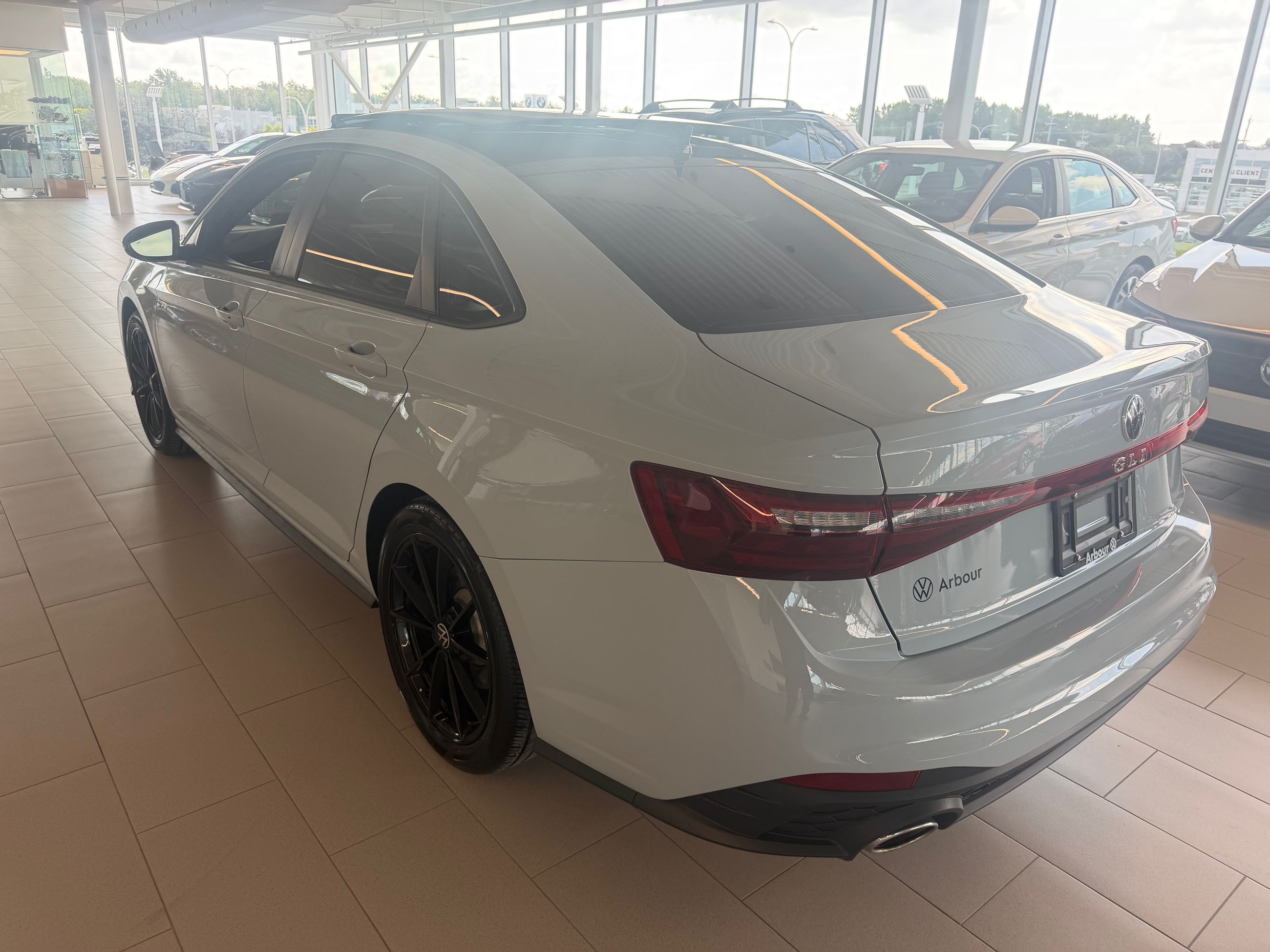 Photo 2025 Volkswagen Jetta GLI Autobahn #4