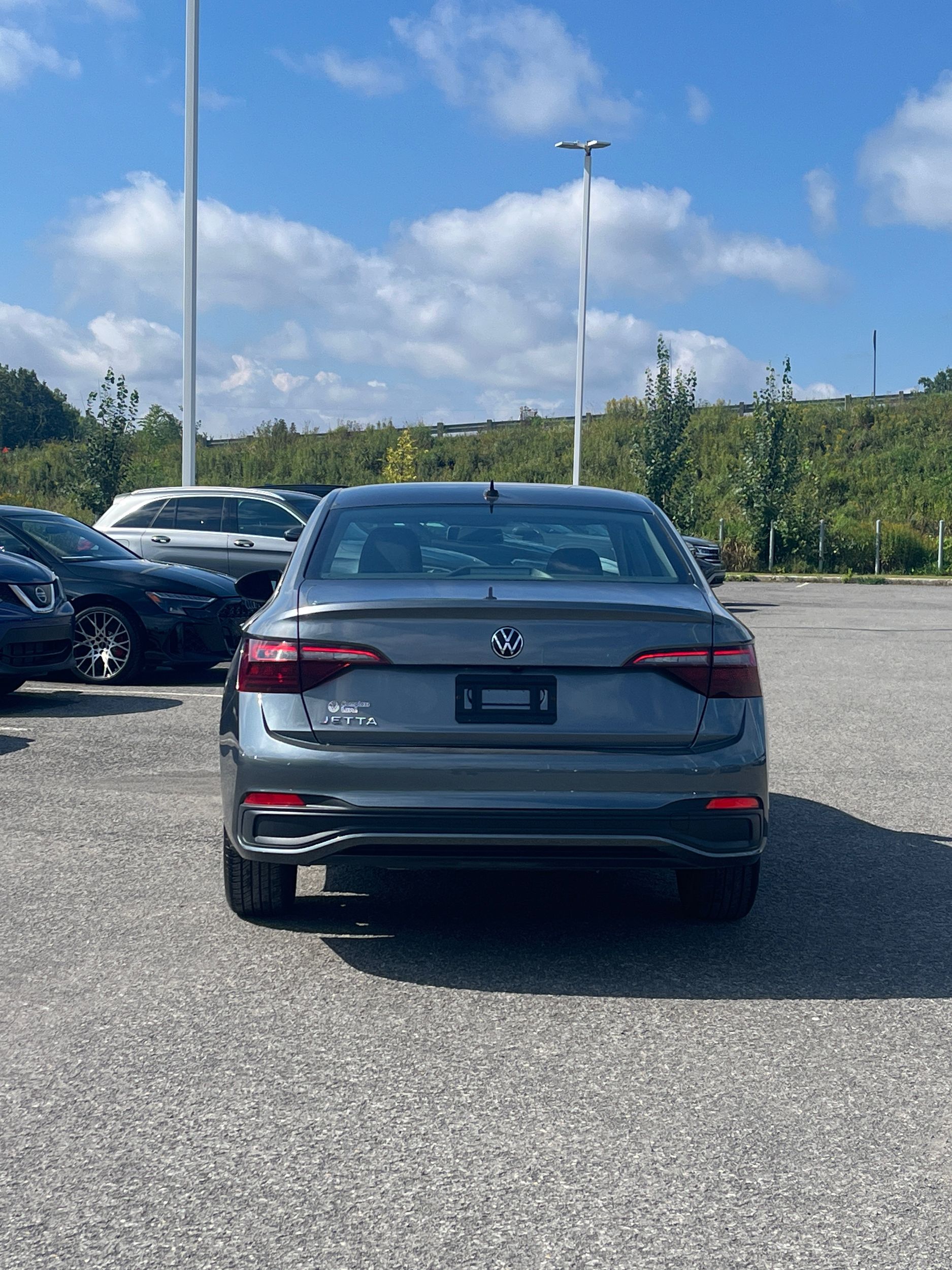 Photo 2022 Volkswagen Jetta Trendline #5