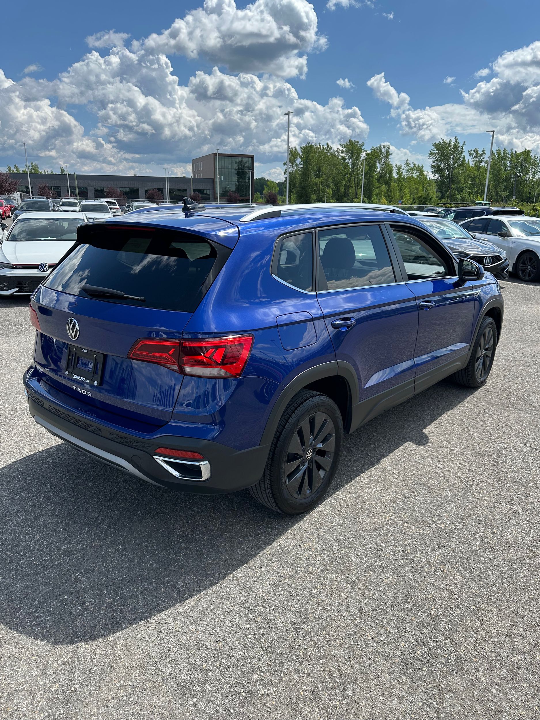 Photo 2023 Volkswagen Taos Comfortline #6