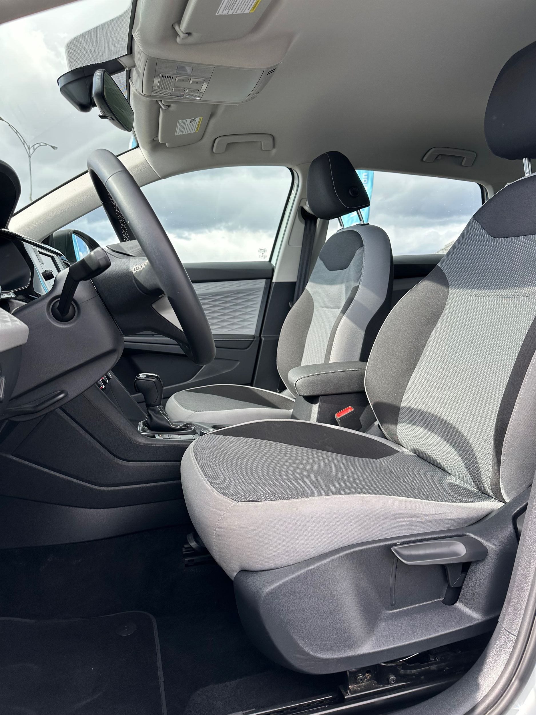 Photo 2024 Volkswagen Taos Trendline #7