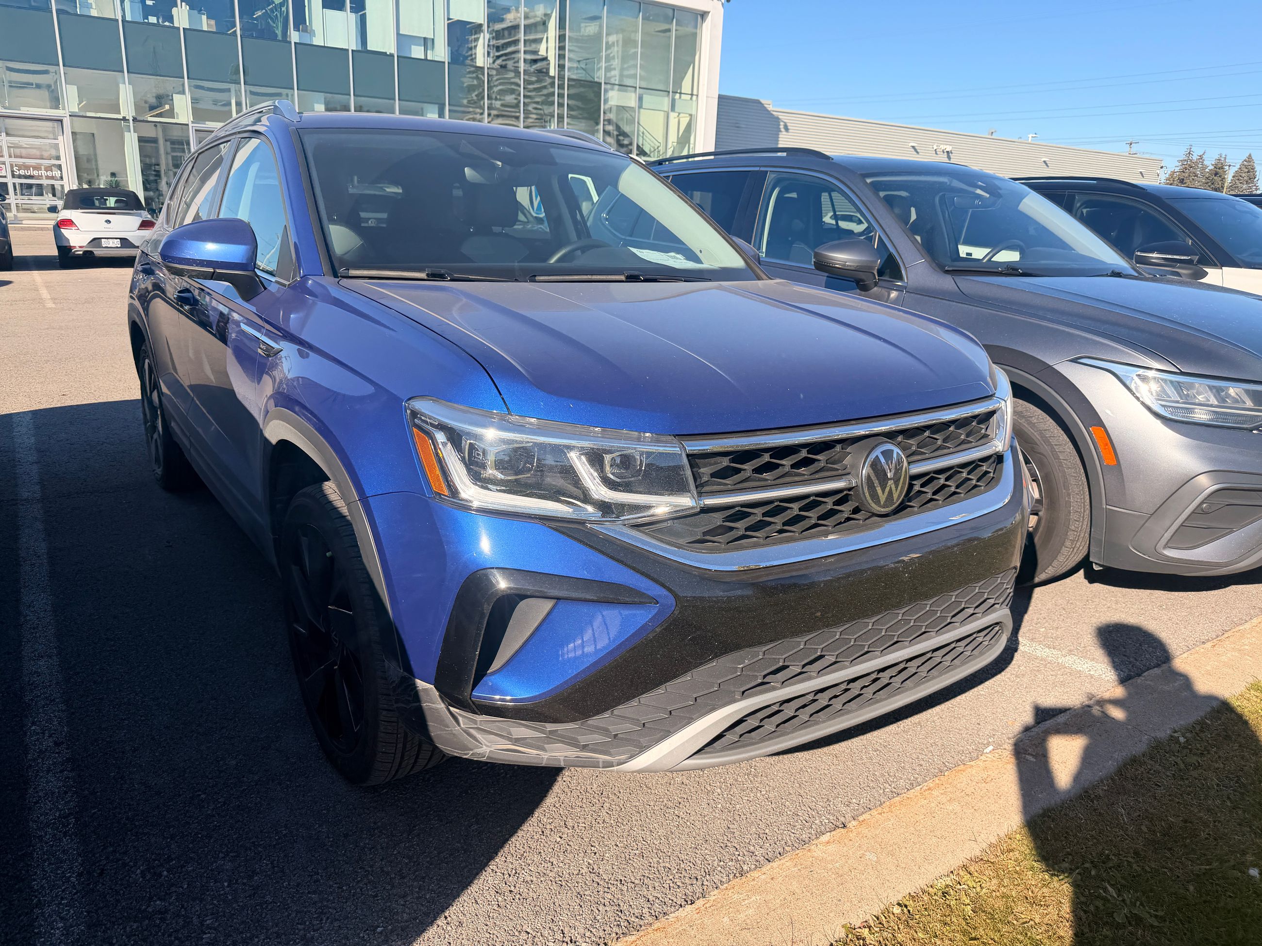 Photo 2024 Volkswagen Taos Highline #3