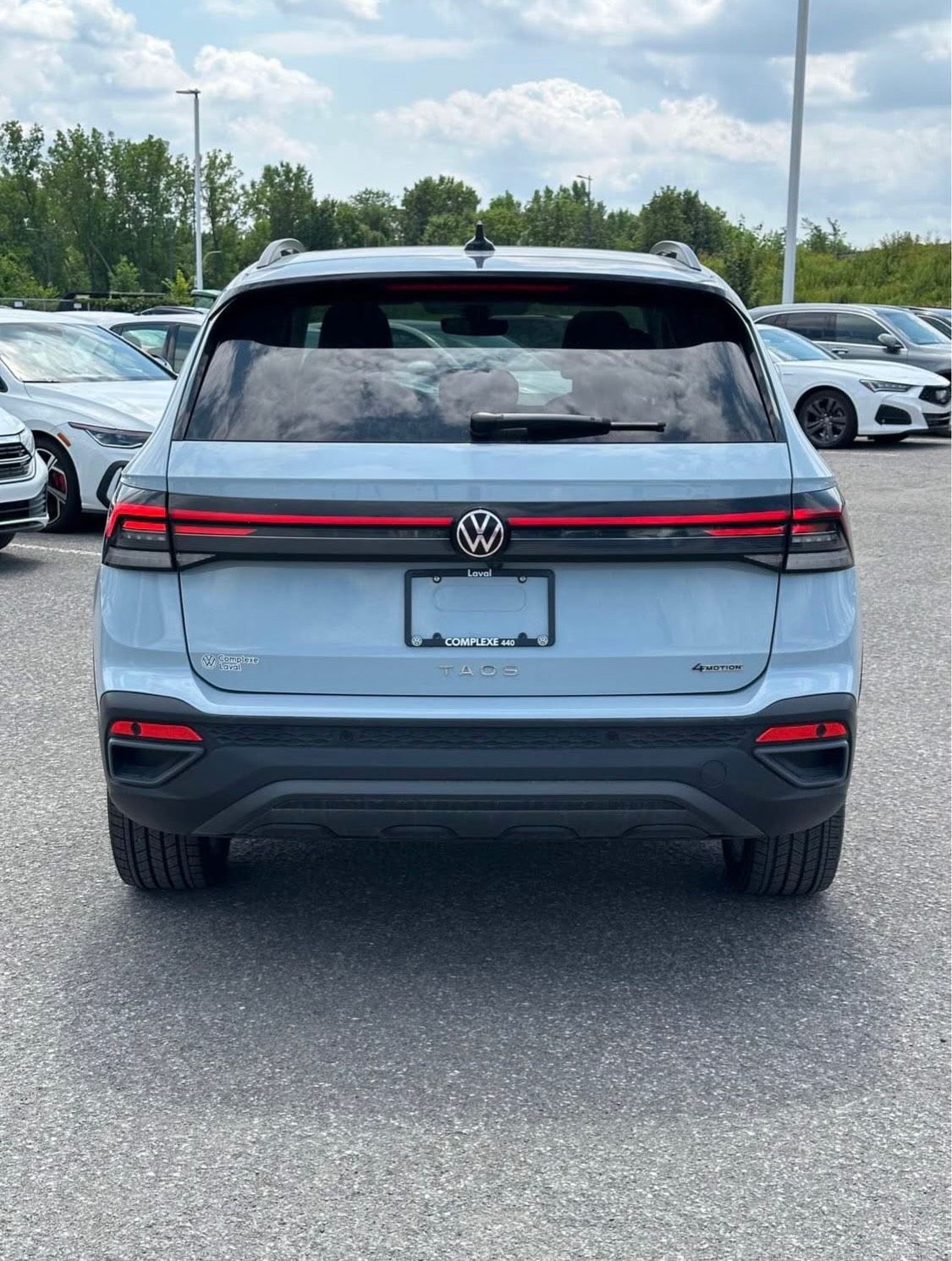 Photo 2025 Volkswagen Taos Comfortline Black Edition #4
