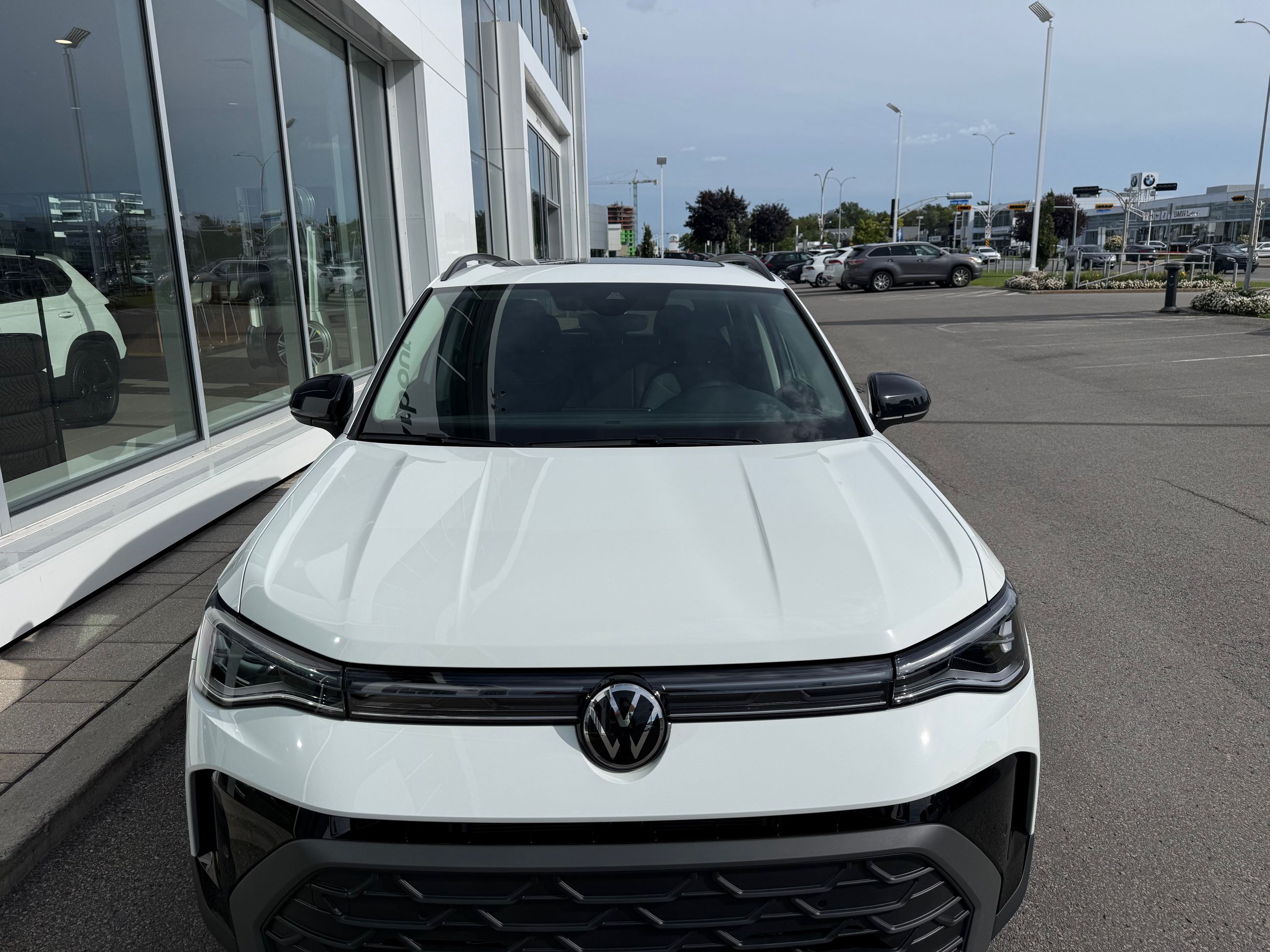 Photo 2026 Volkswagen Taos Comfortline Black Edition 4MOTION #2