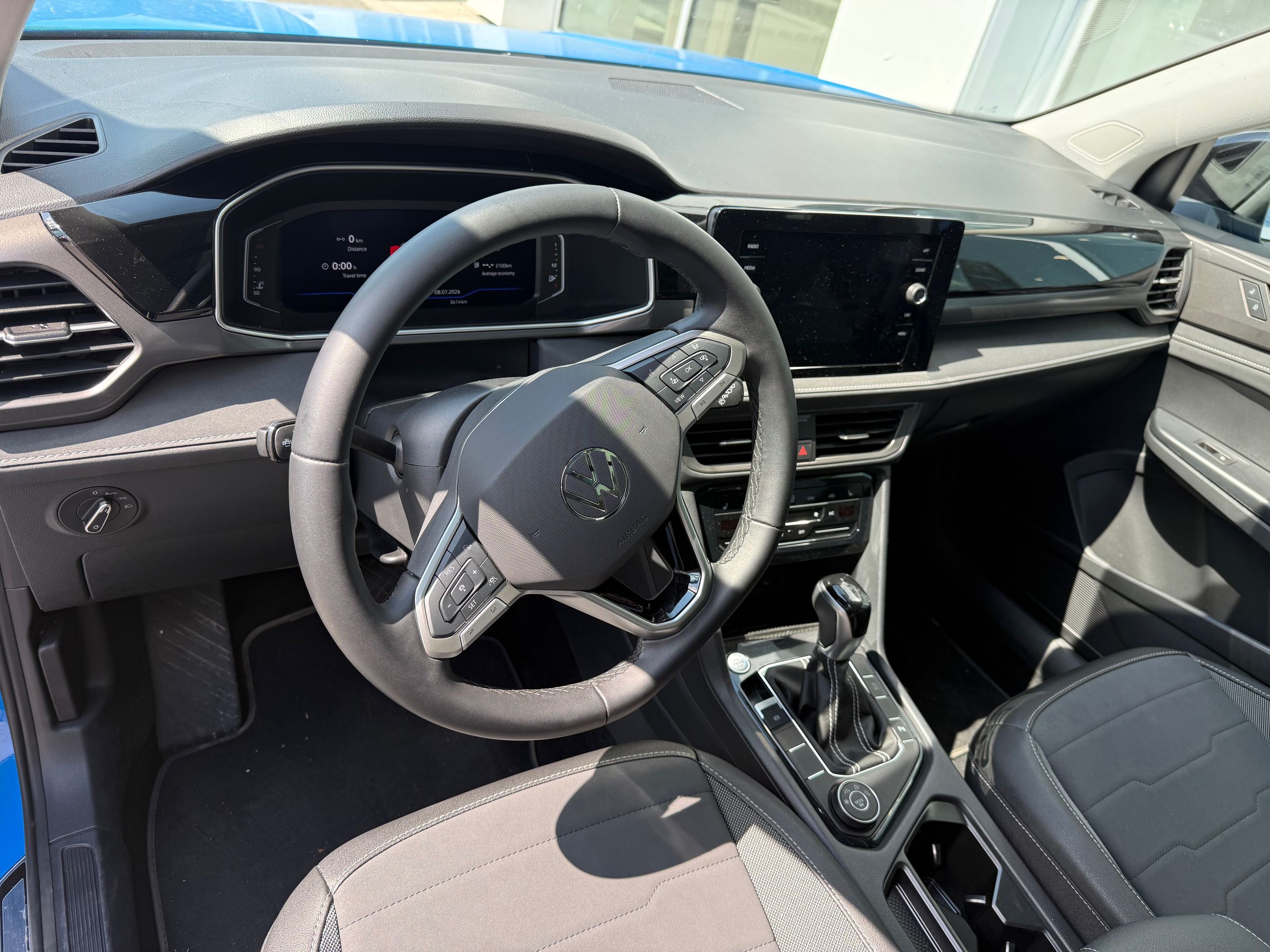 Photo 2026 Volkswagen Taos Comfortline Black Edition 4MOTION #6