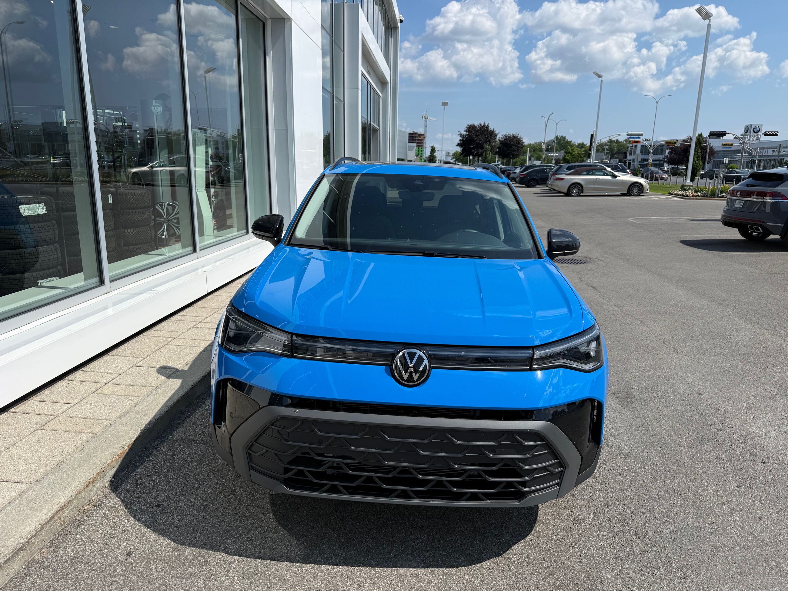 Photo 2026 Volkswagen Taos Comfortline Black Edition 4MOTION #2
