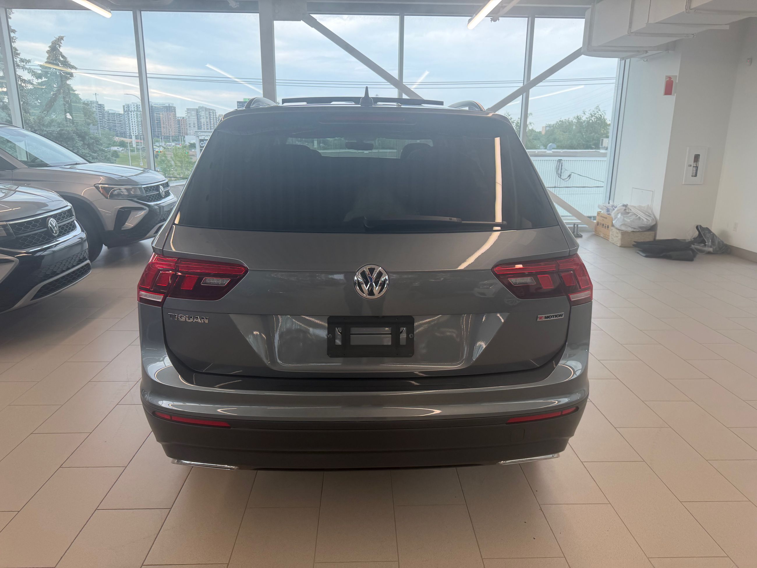 Photo 2021 Volkswagen Tiguan Comfortline #5