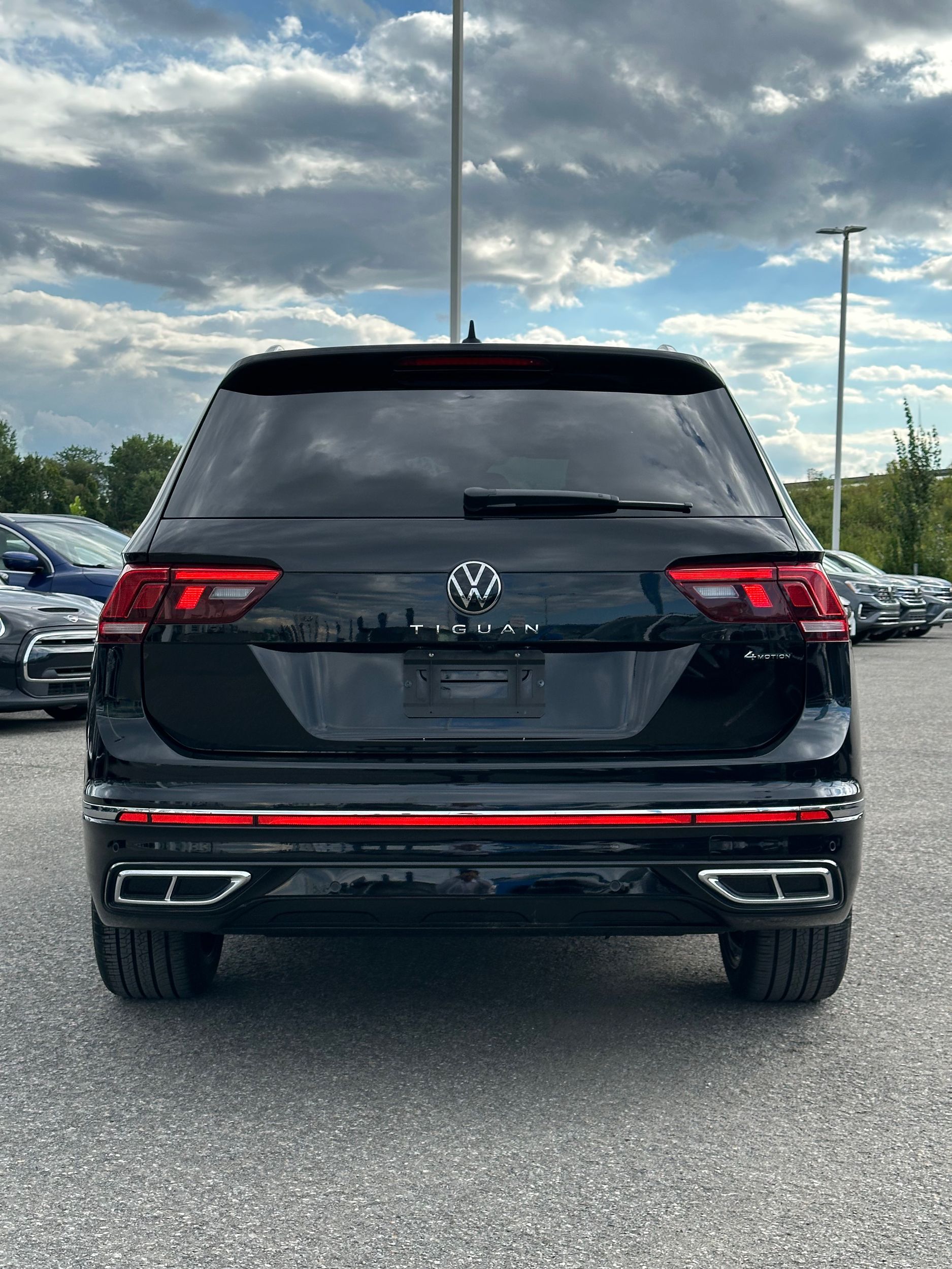 Photo 2023 Volkswagen Tiguan Highline R-Line #5