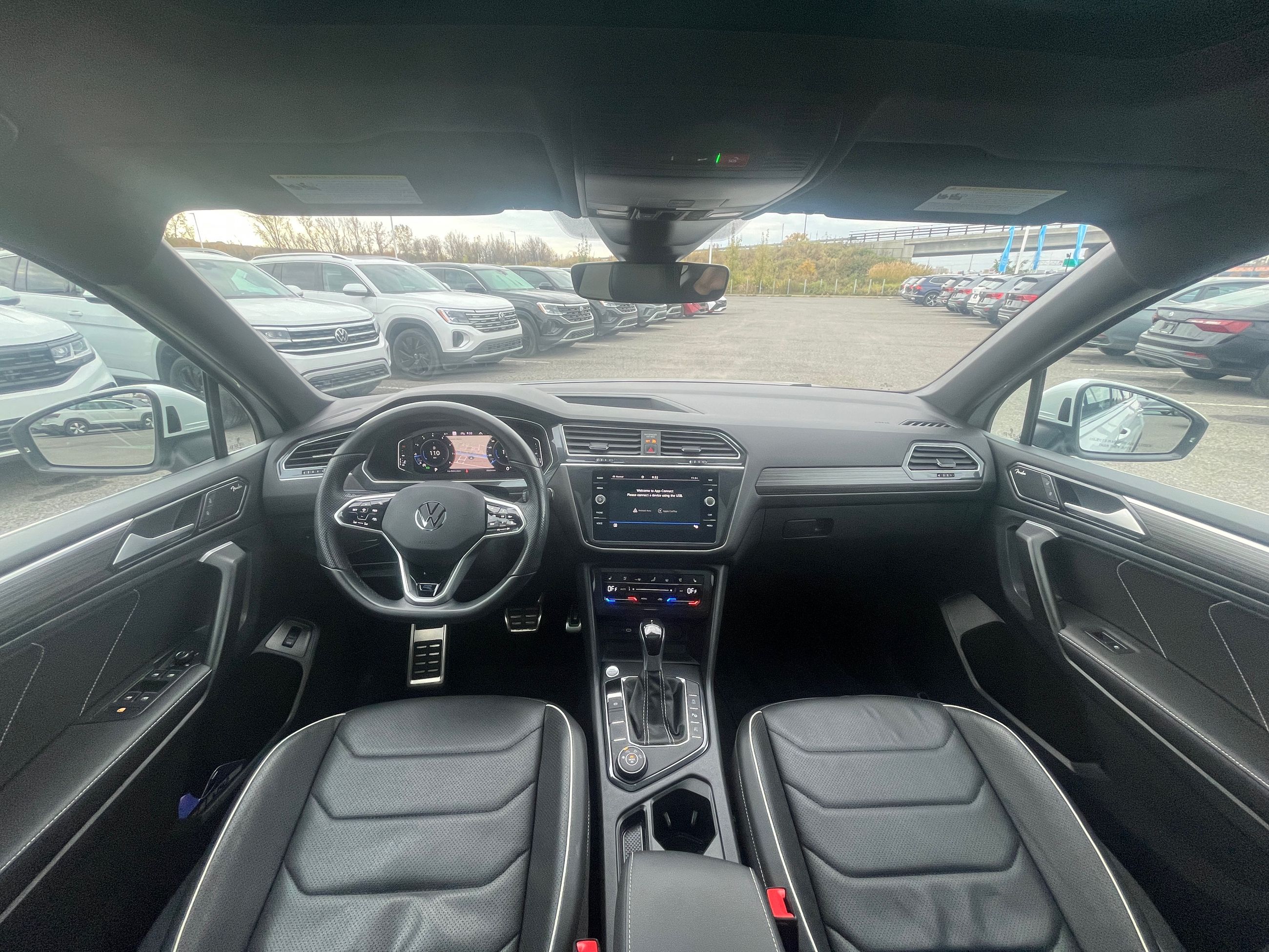 Photo Volkswagen Tiguan Highline R-Line 2024 #8