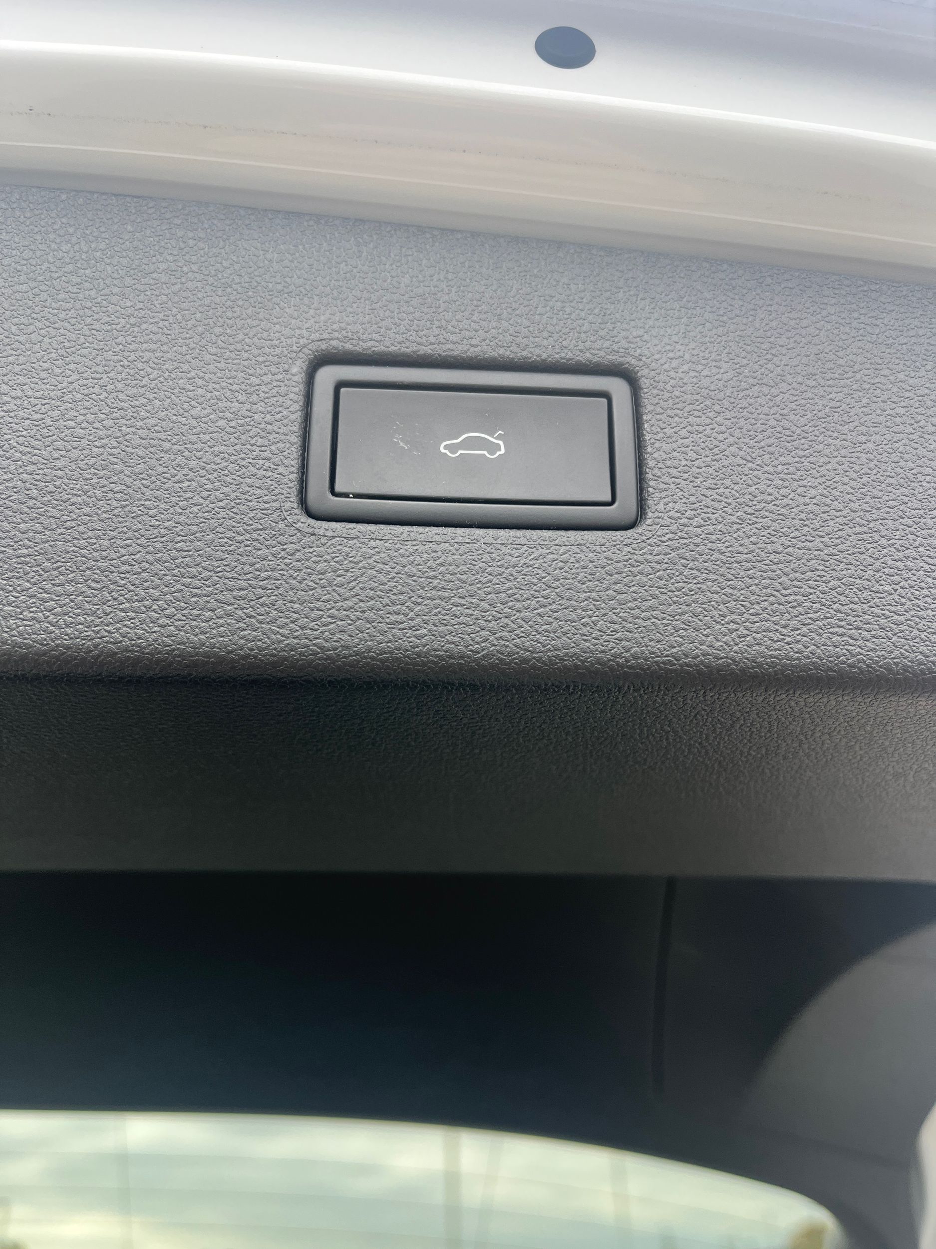 Photo Volkswagen Tiguan Highline R-Line 2024 #7