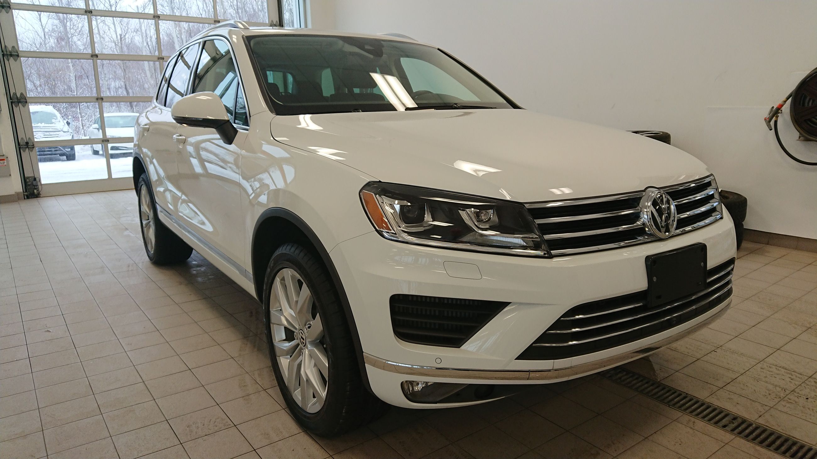 Used 2015 Volkswagen Touareg *TRES BAS KM* TDI Execline *PROMO PNEUS HIVER* for Sale - $46995.0 | Complexe 440