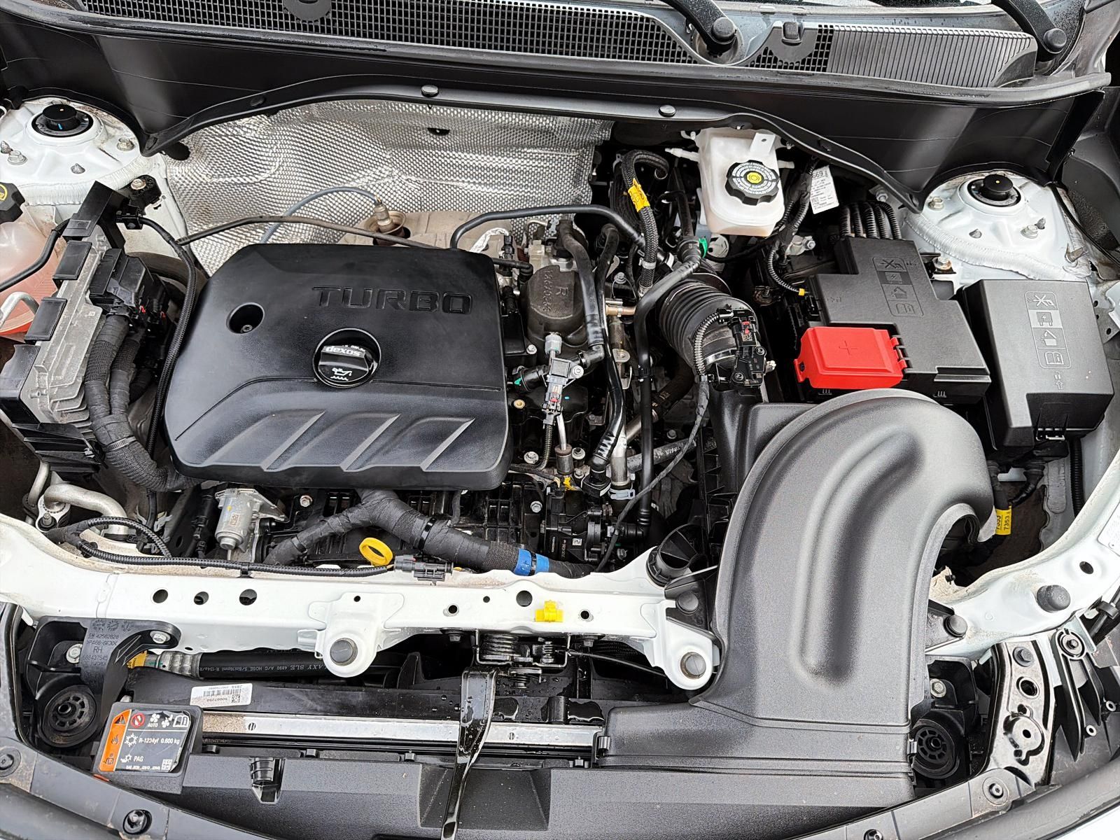Buick Encore GX Sport Touring 2024 — photo 8
