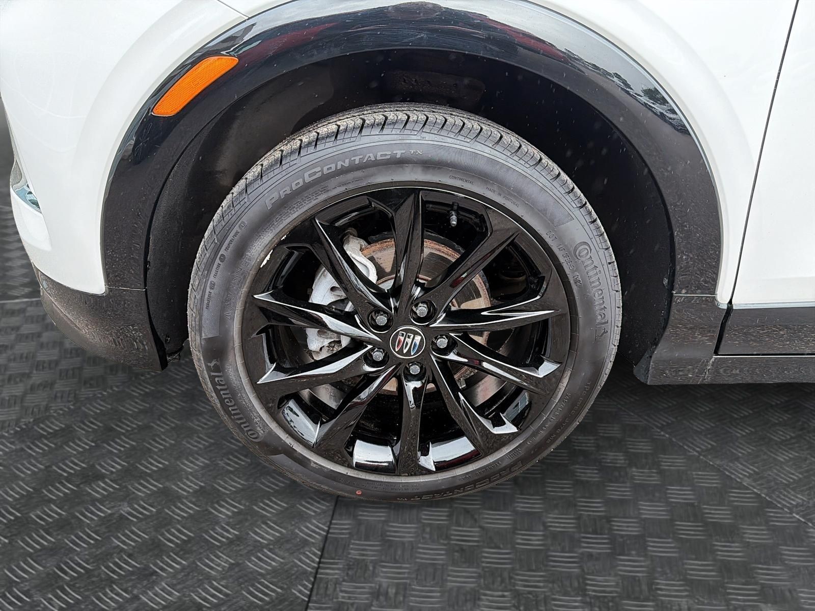 Buick Encore GX Sport Touring 2024 — photo 7