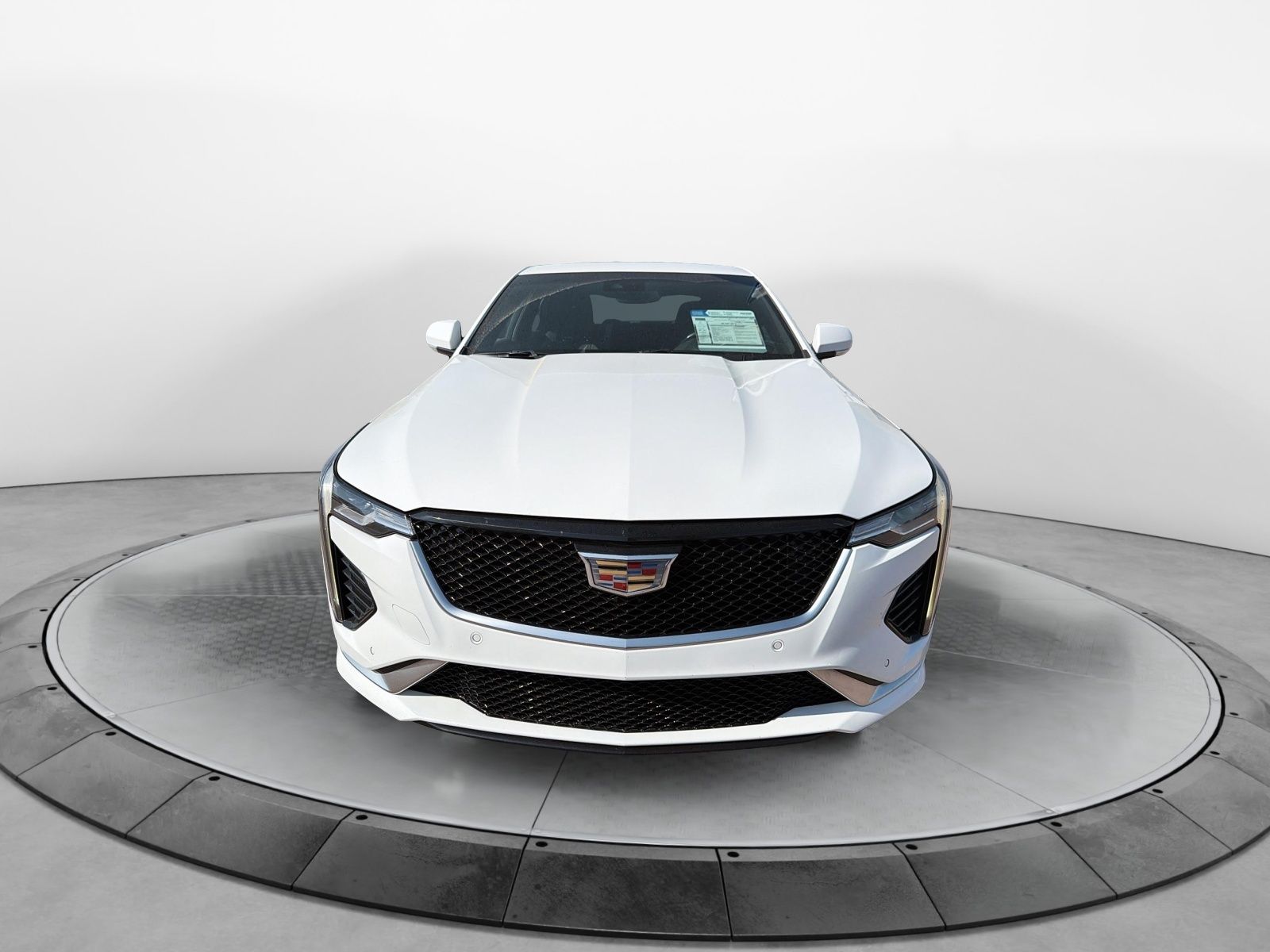 Cadillac CT4 Sport 2023 — photo 2