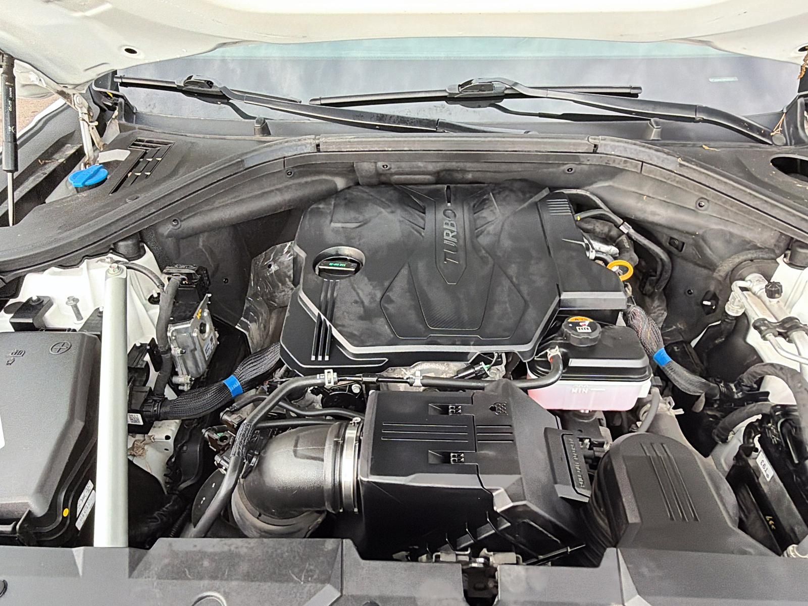 GENESIS GV70 2.5T Advanced 2023 — photo 8