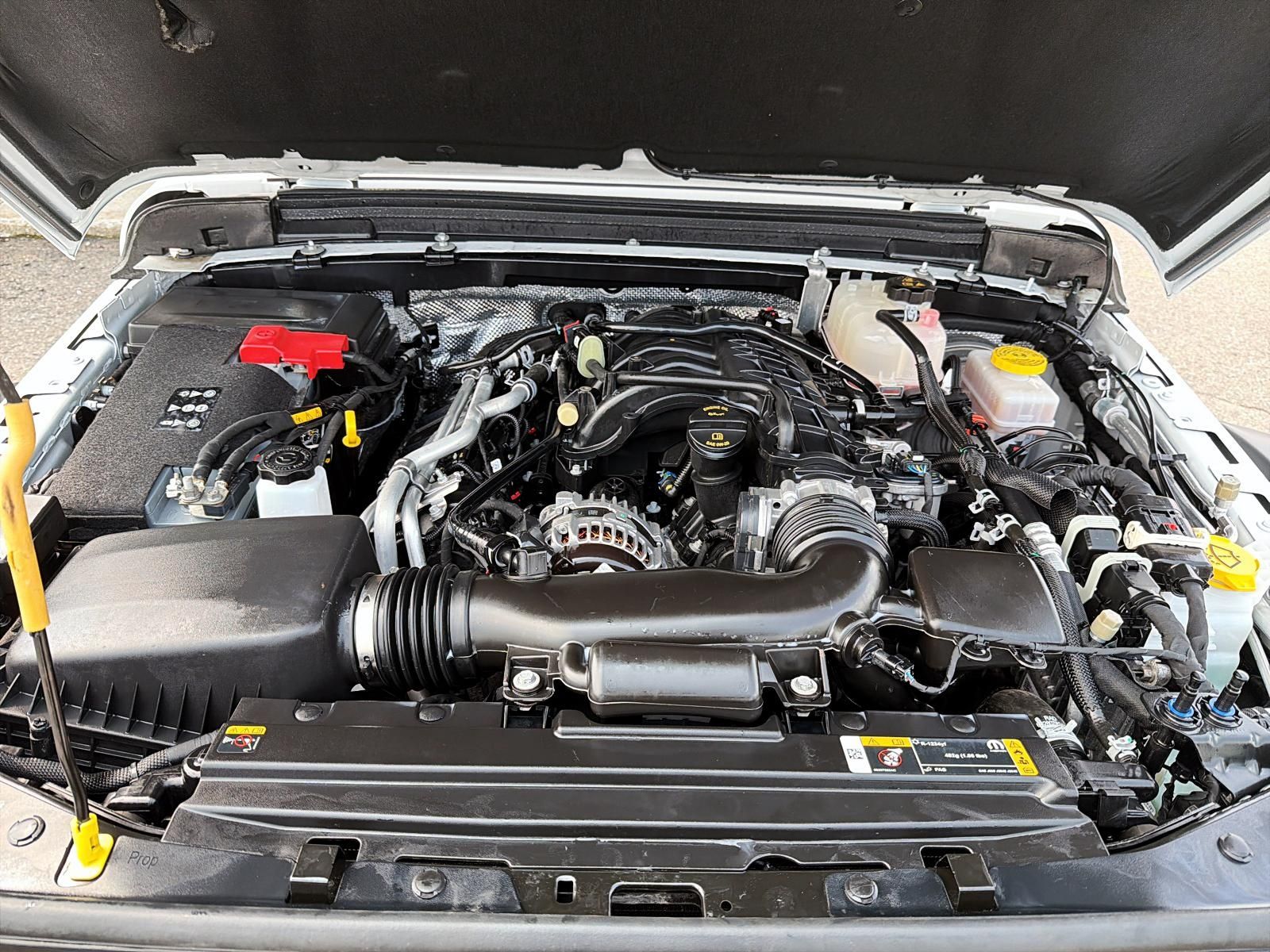 Jeep Wrangler 2024 — photo 8