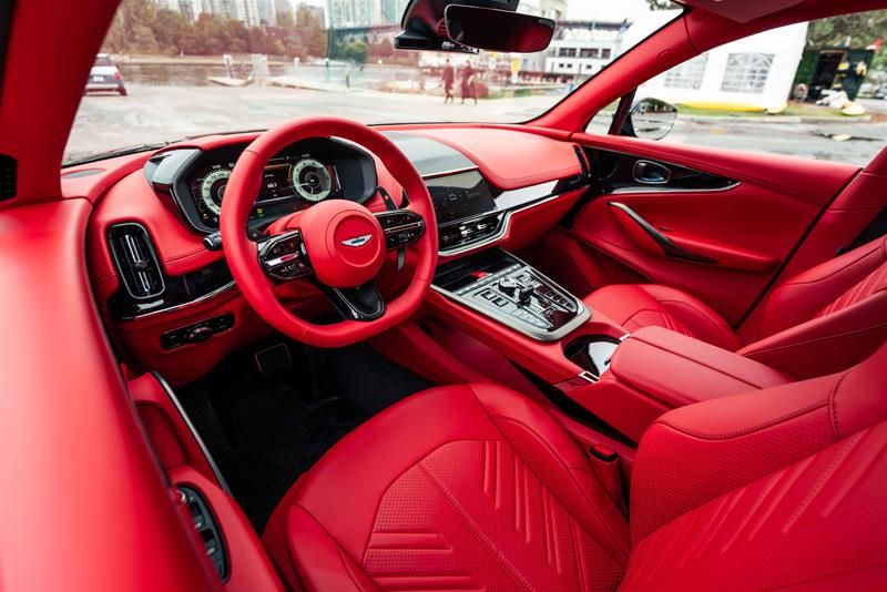 2026 Aston Martin DBX S